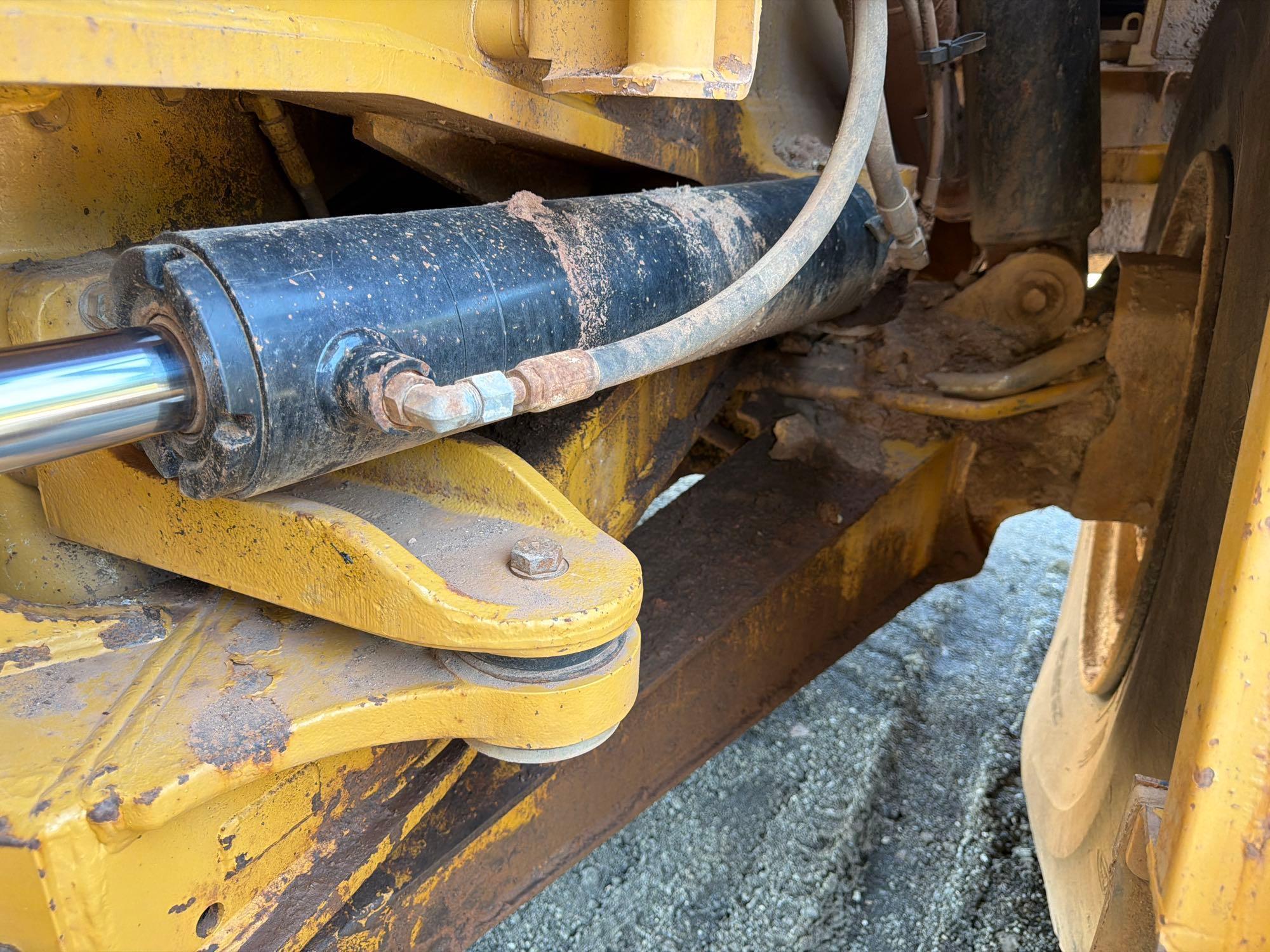 Caterpillar 740B