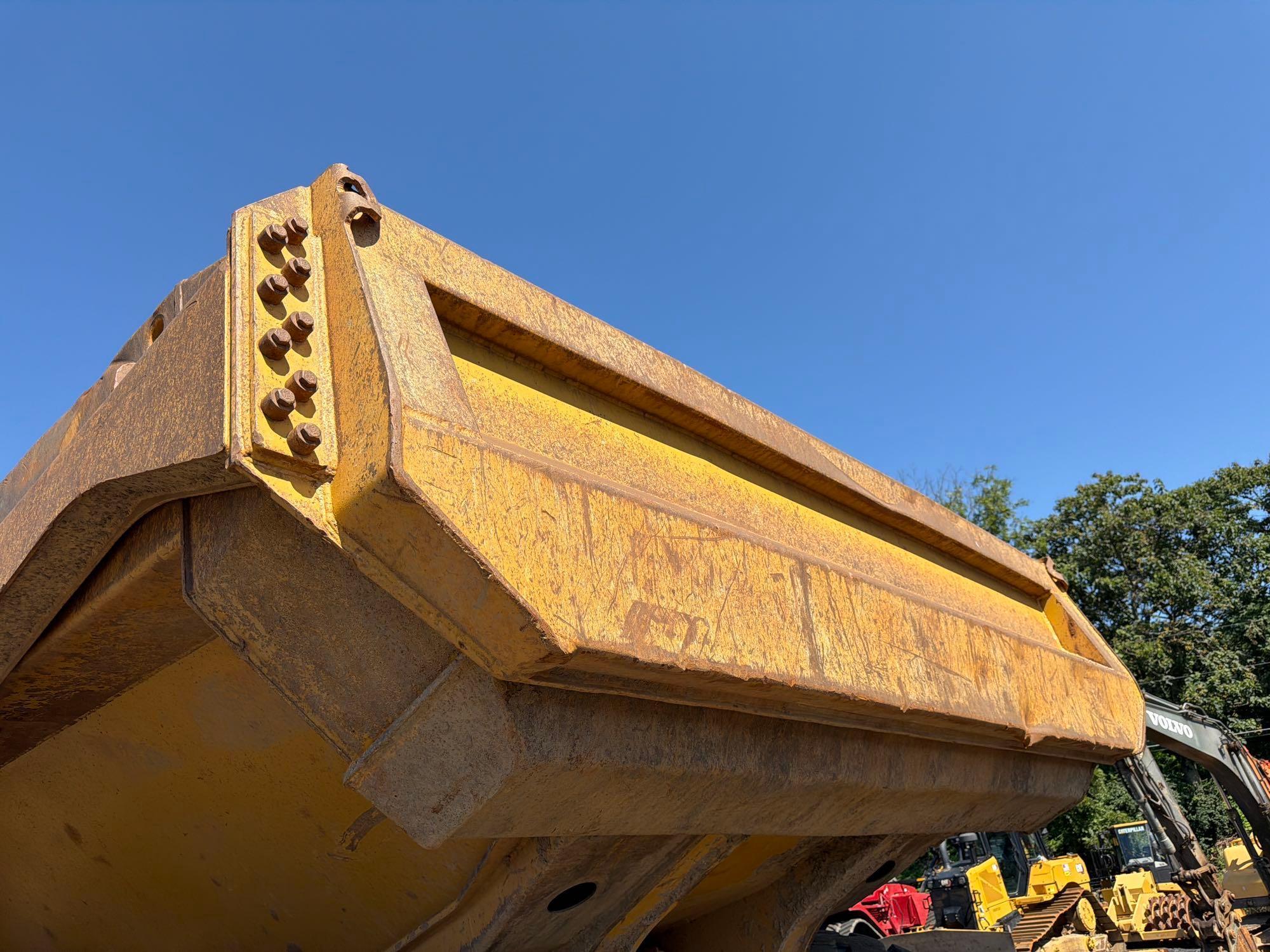 Caterpillar 740B