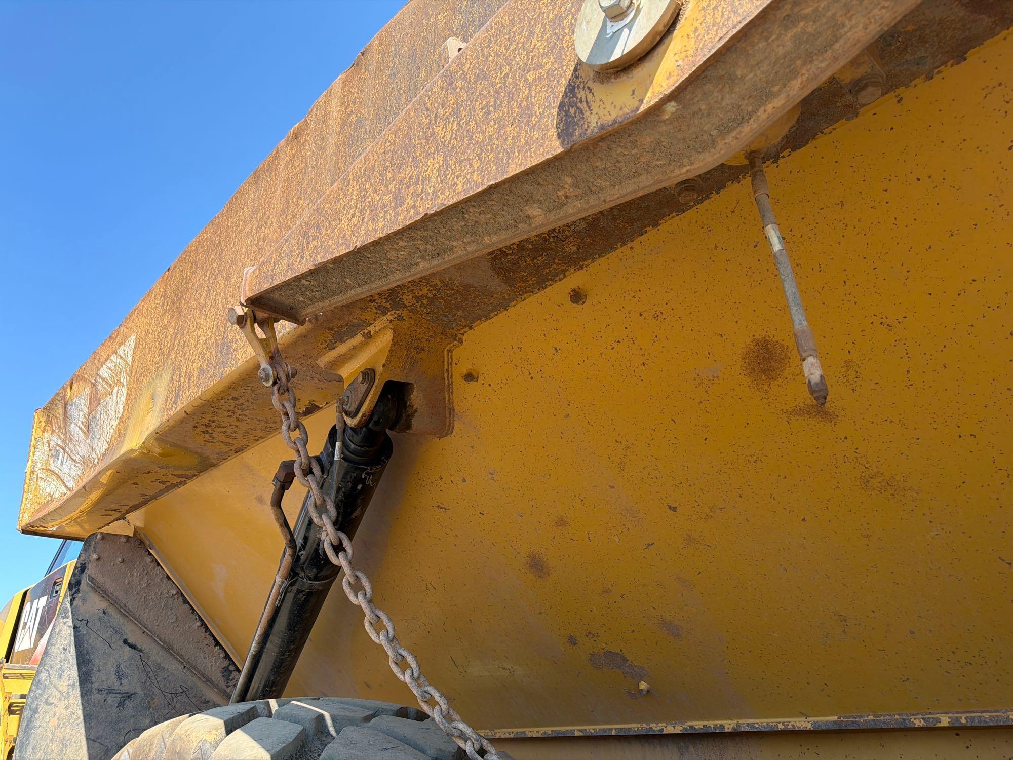 Caterpillar 740B