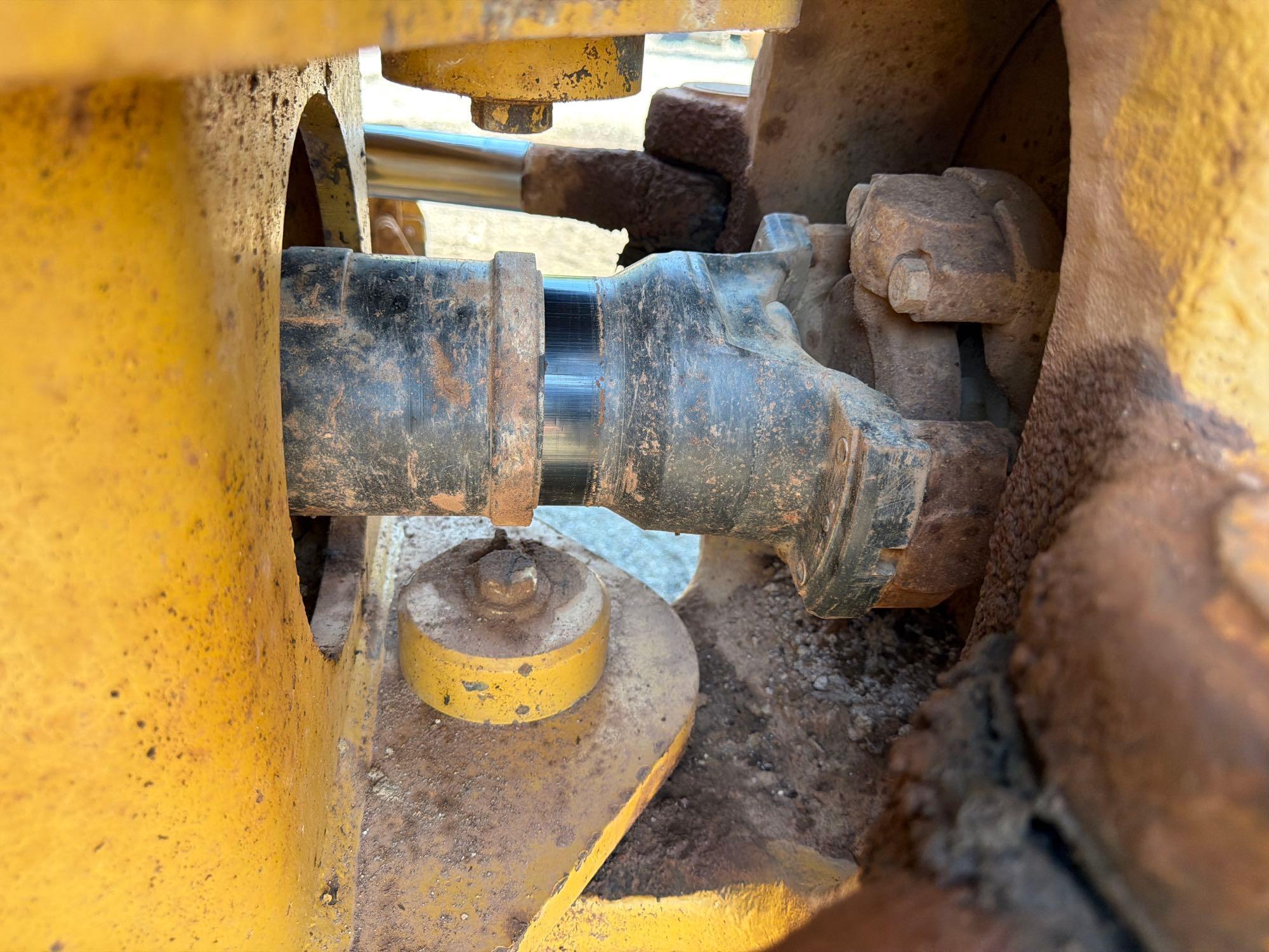 Caterpillar 740B