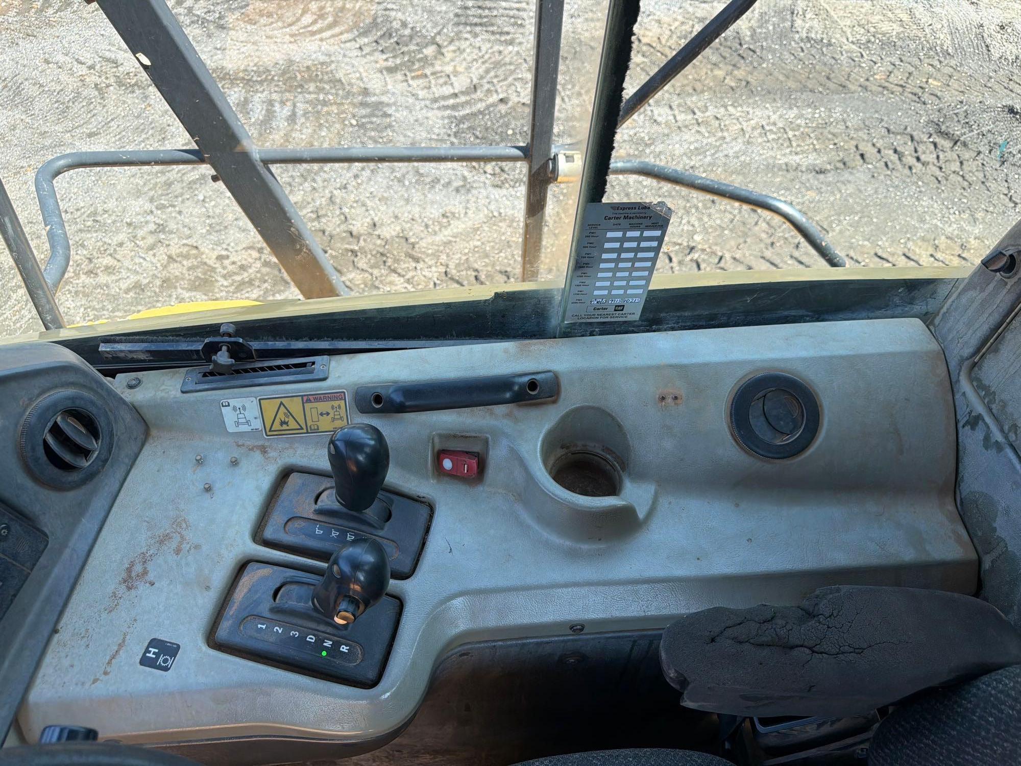 Caterpillar 740B