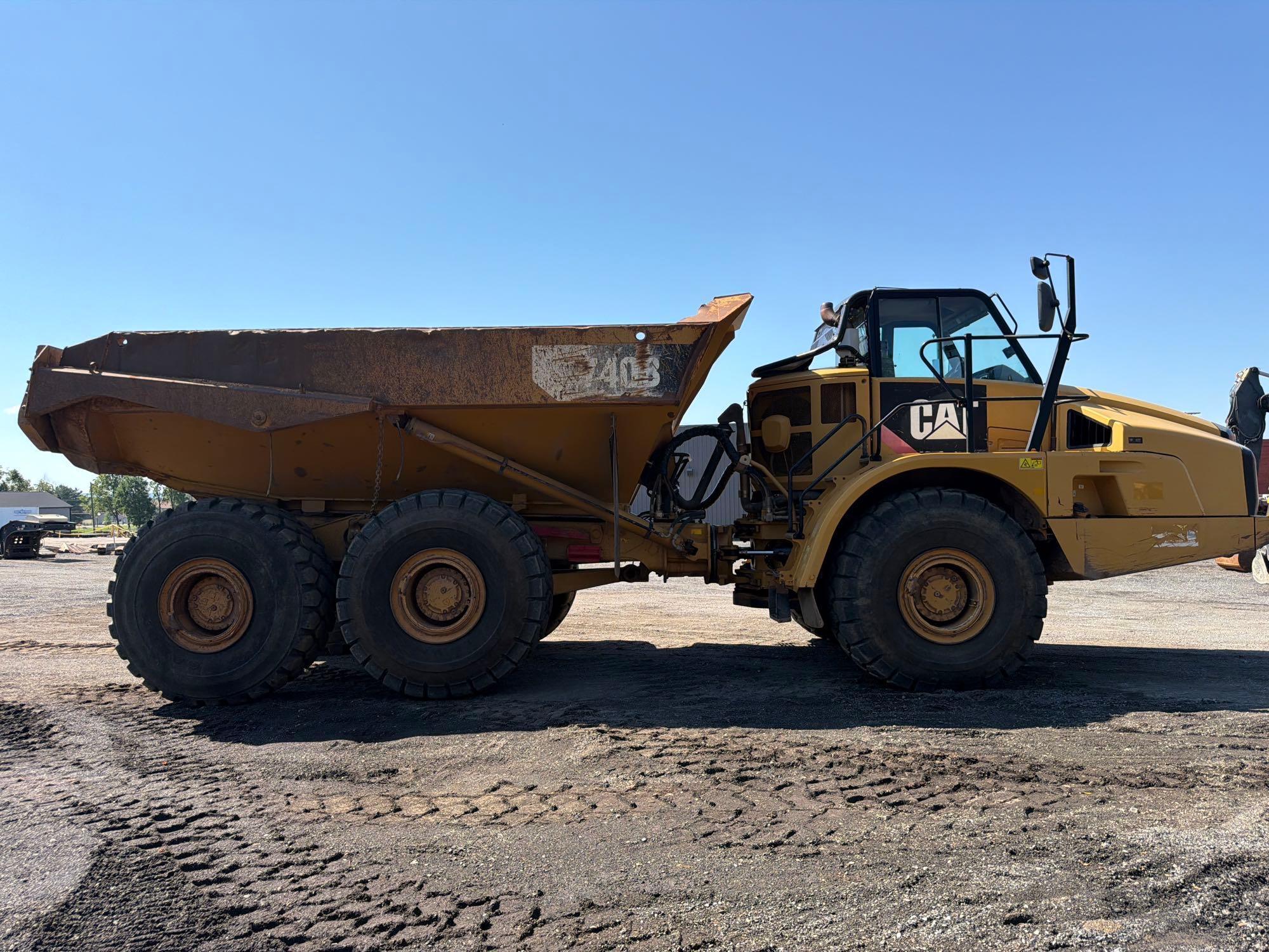 Caterpillar 740B