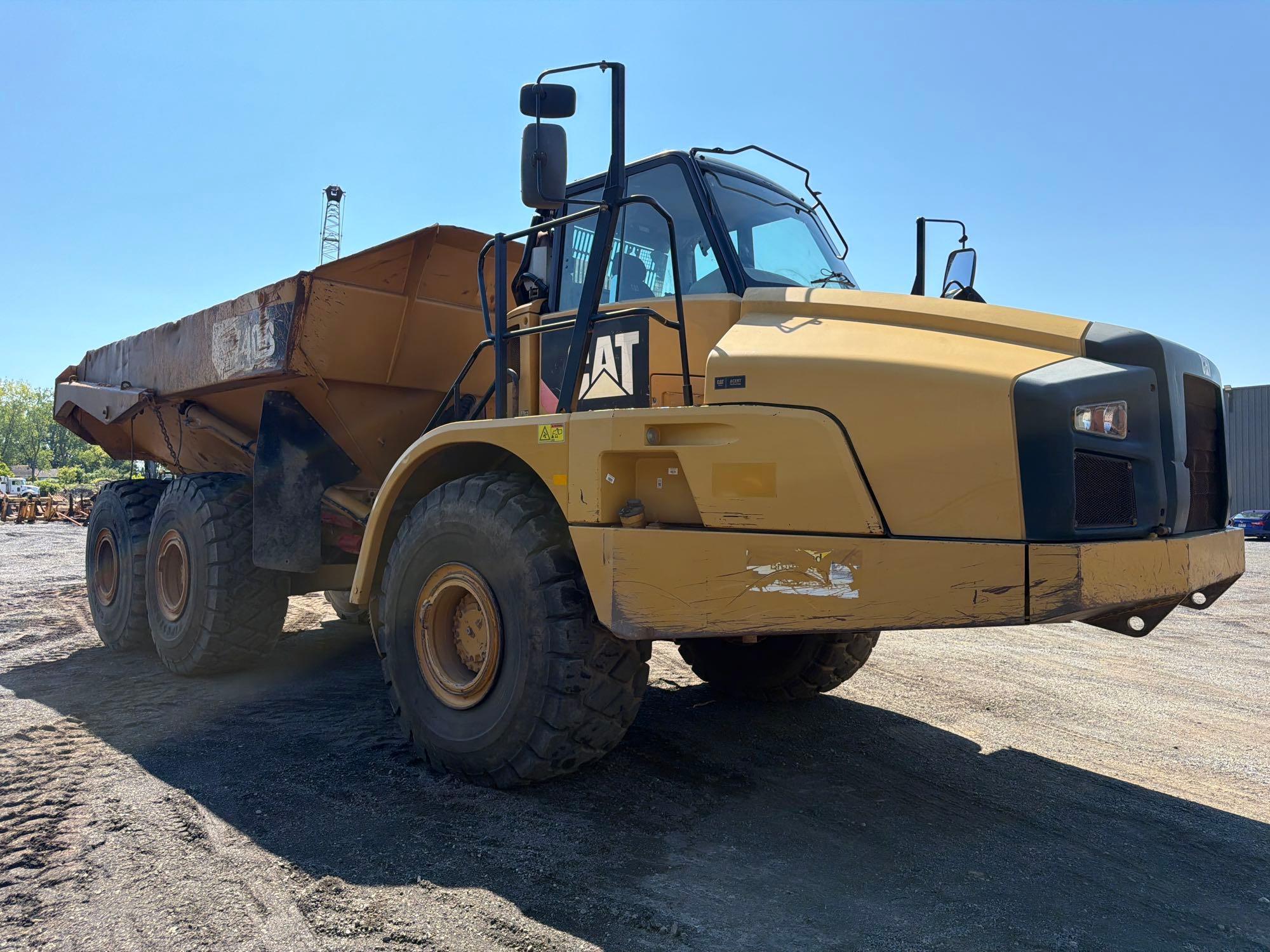 Caterpillar 740B
