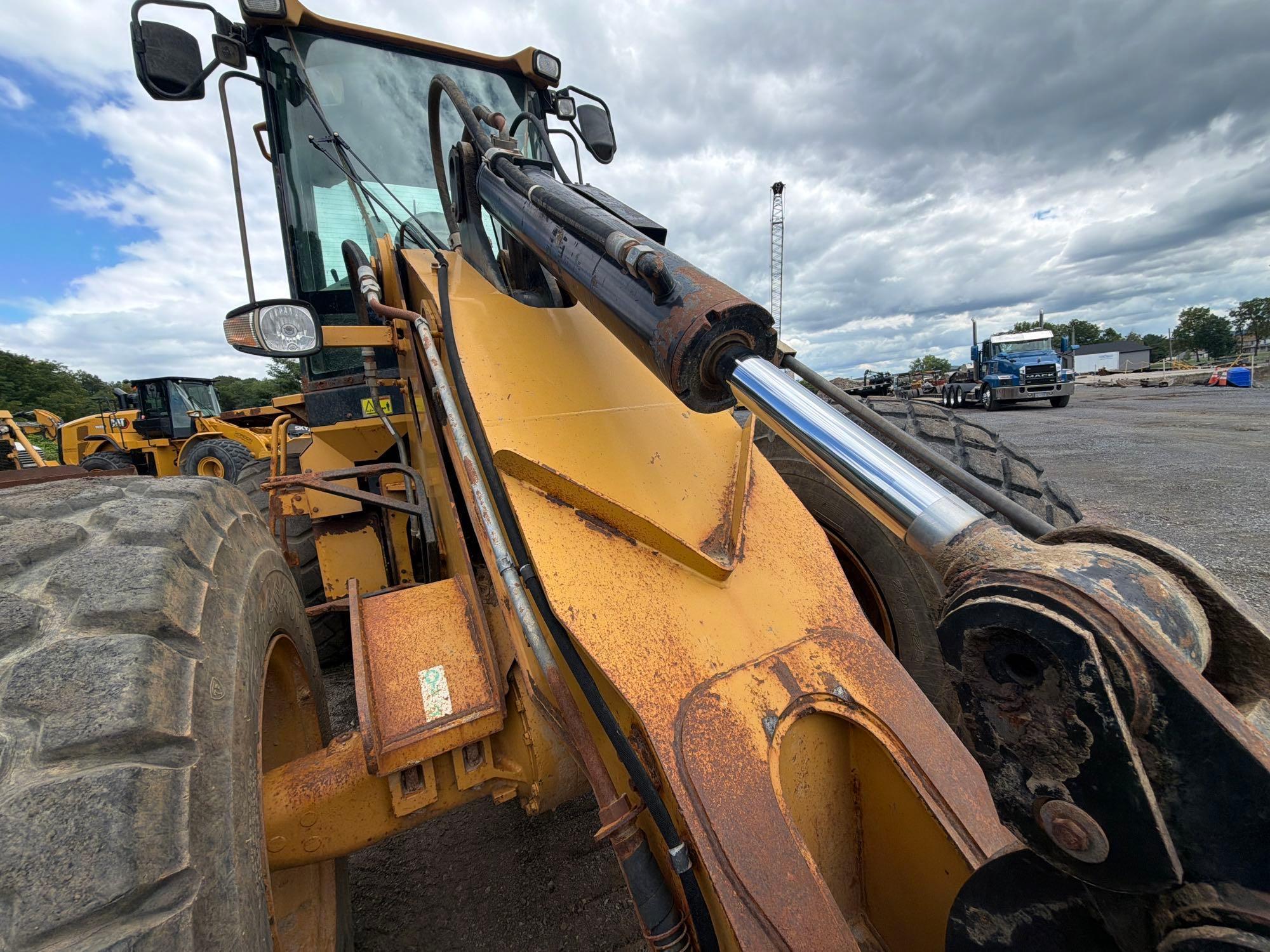 Caterpillar 930G