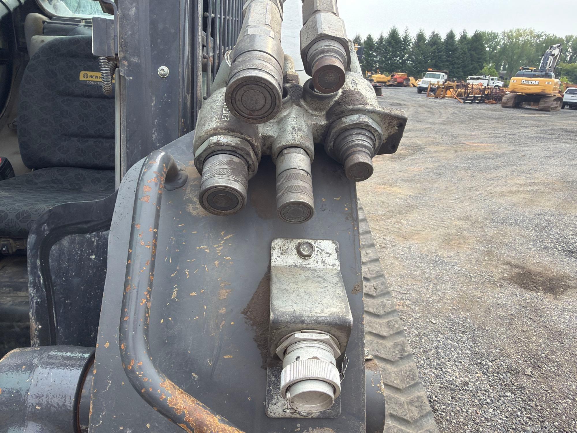2023 New Holland 337