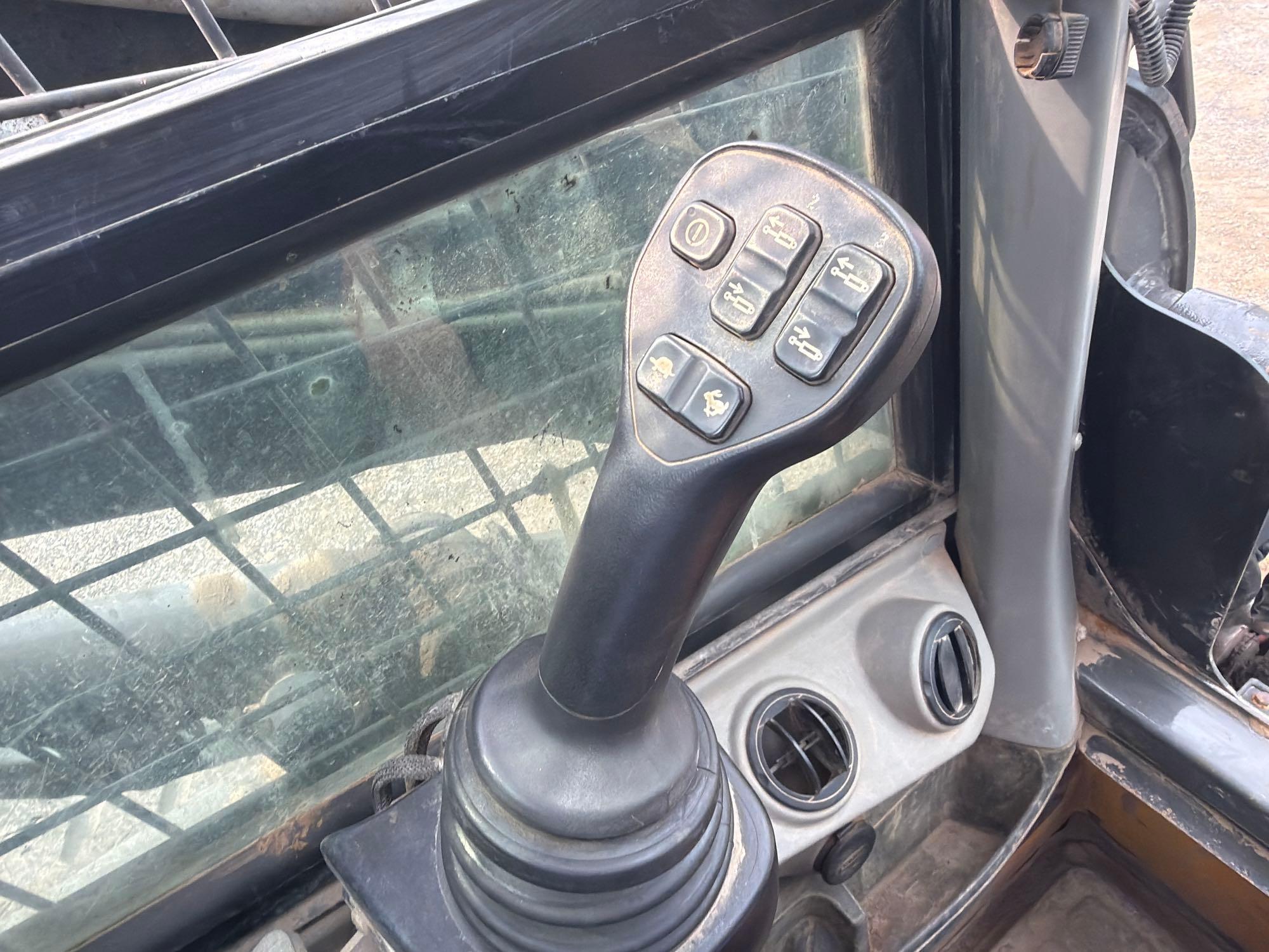 2023 New Holland 337