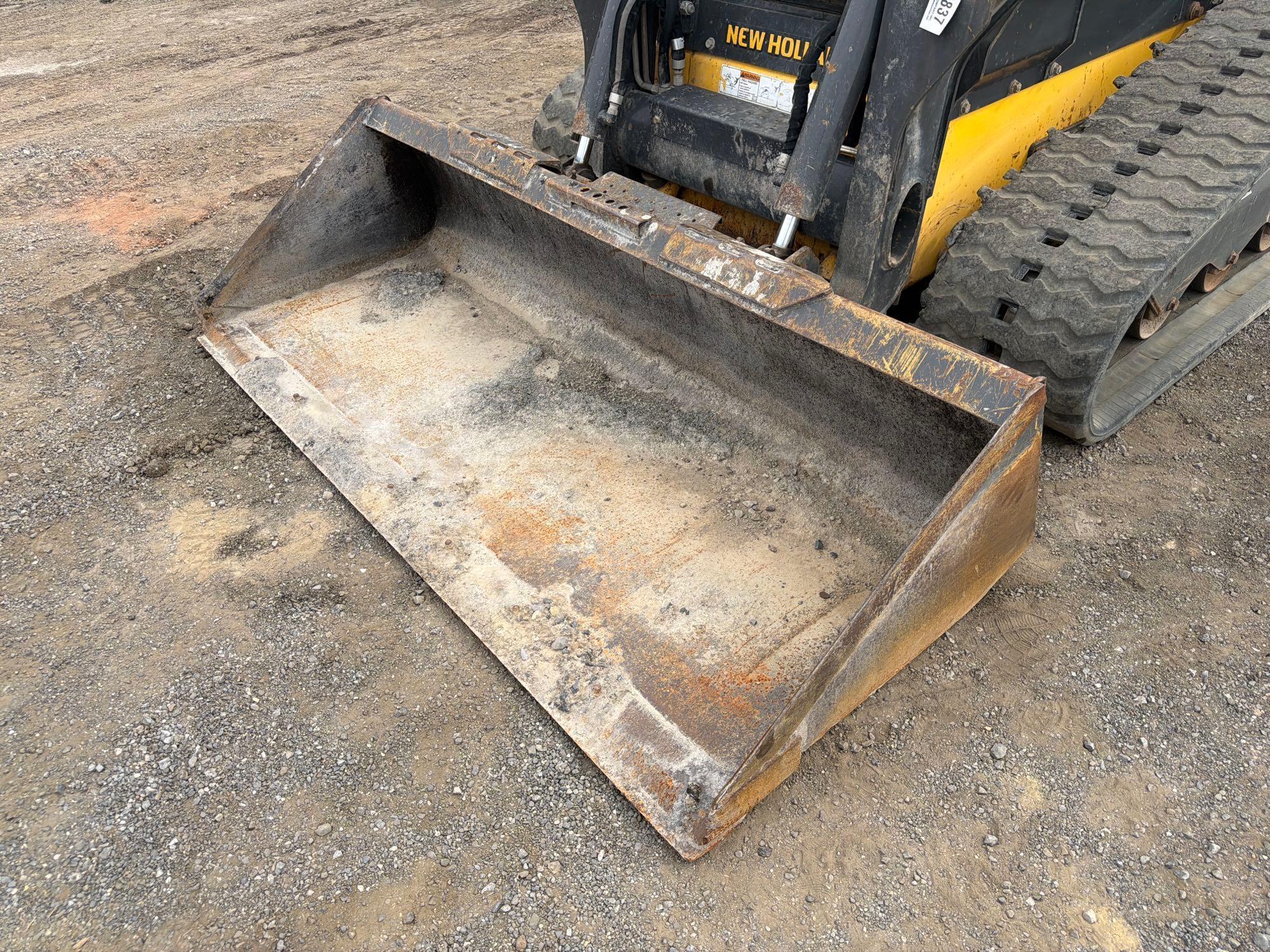 2023 New Holland 337