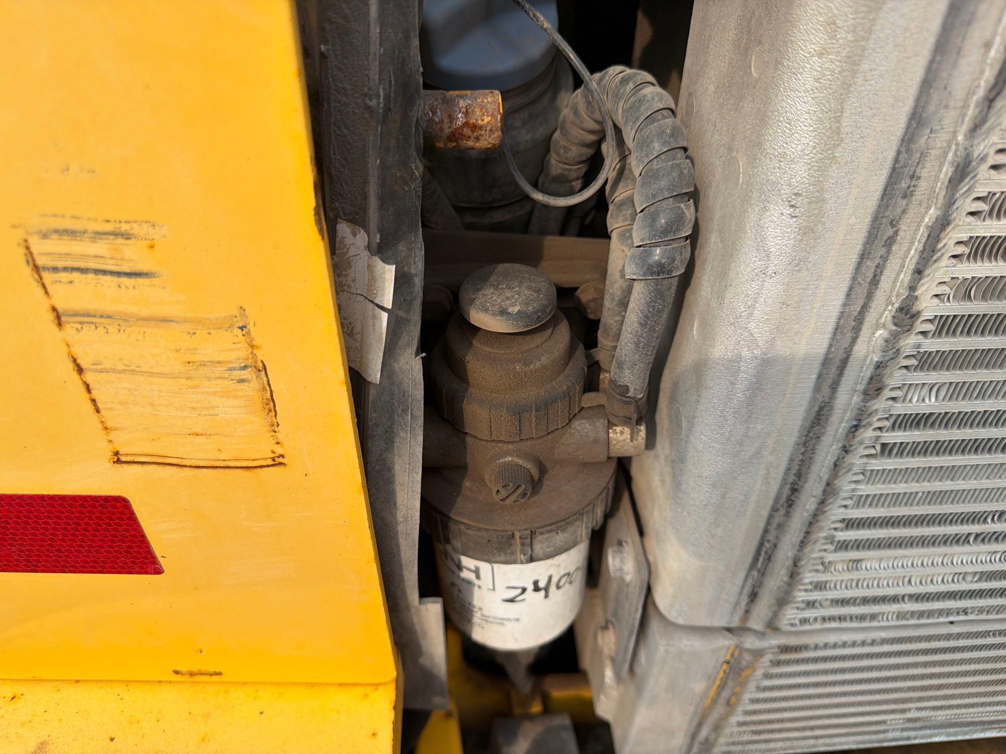 2023 New Holland 345