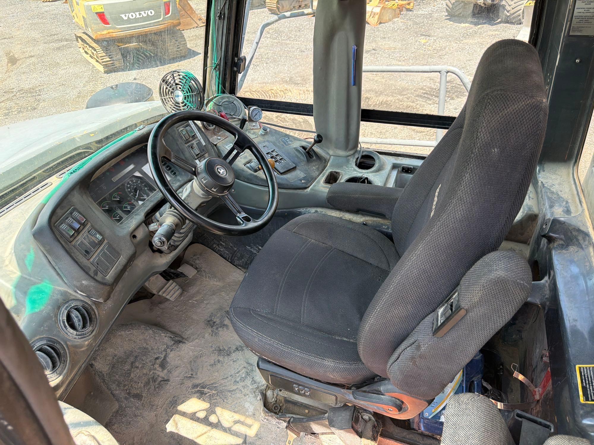 2022 John Deere 350D