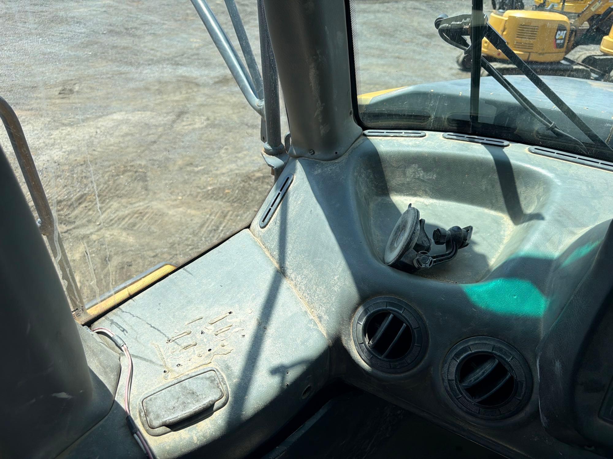 2022 John Deere 350D
