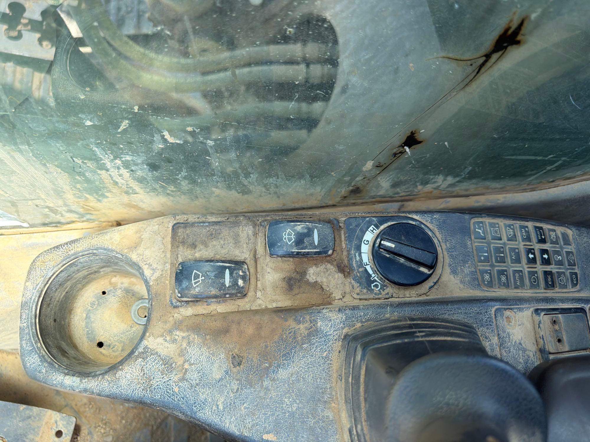 Volvo EC160