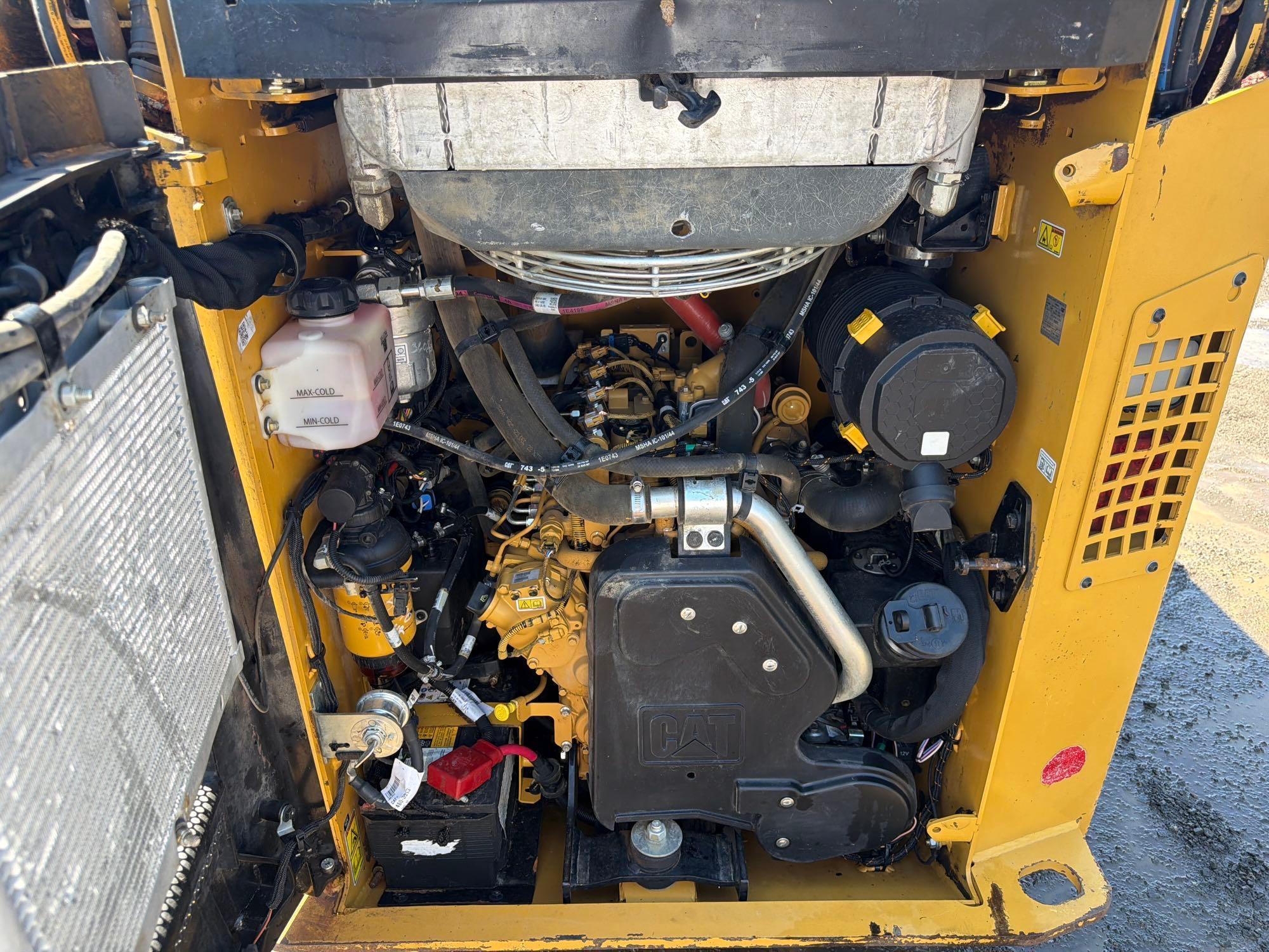 2024 Caterpillar 236D