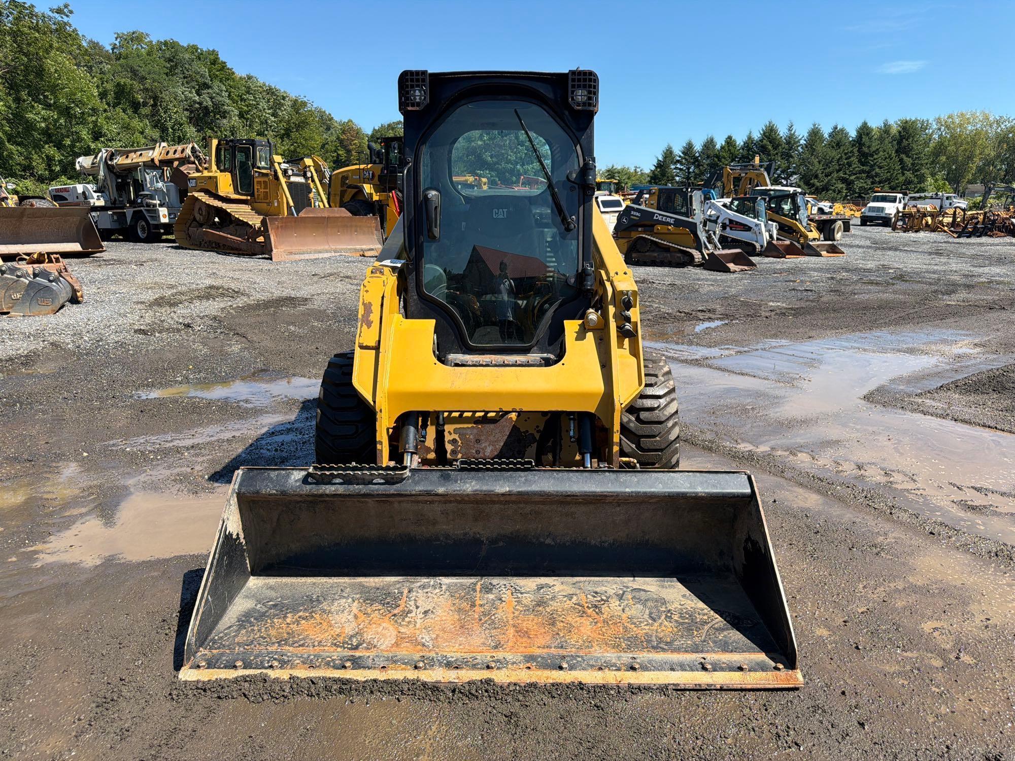 2024 Caterpillar 236D