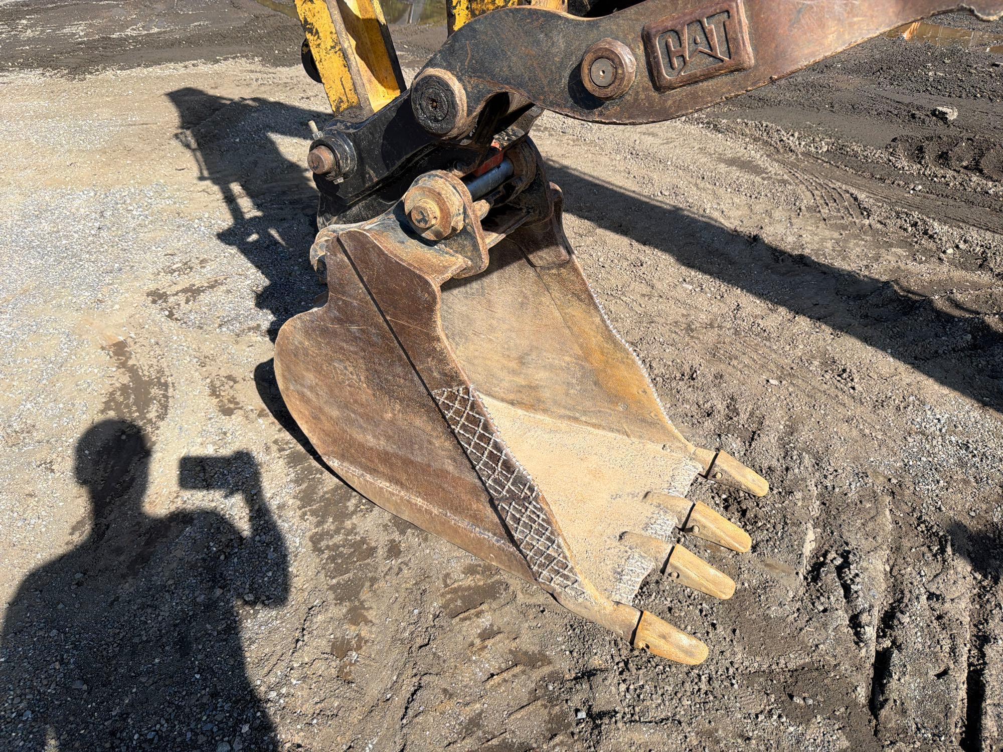 2016 Caterpillar 308