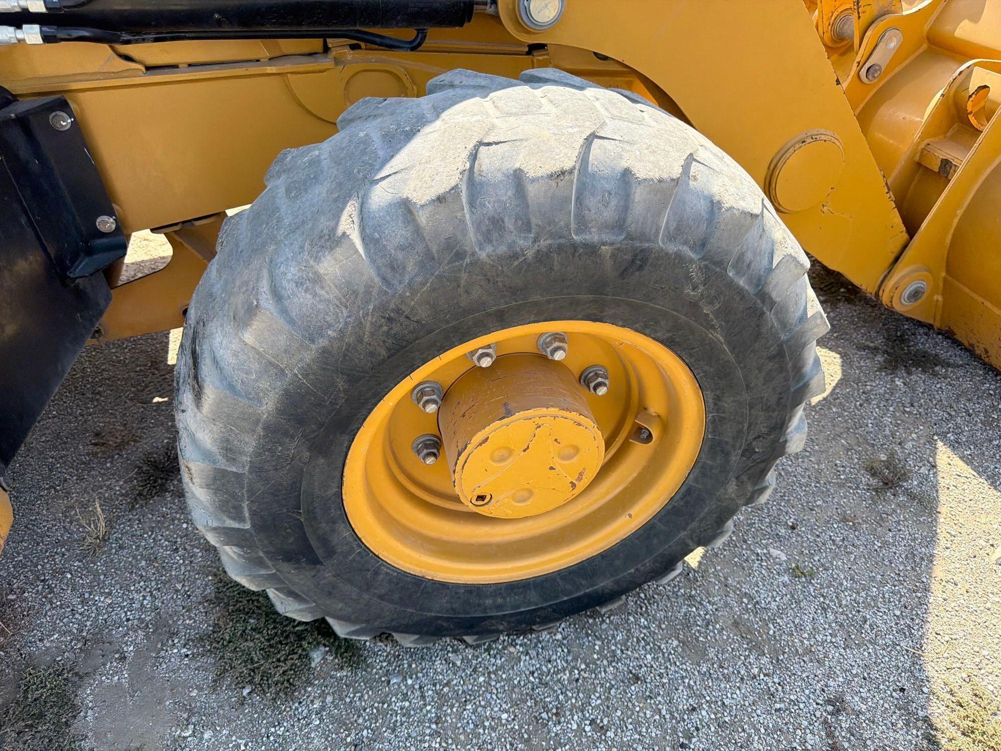 2021 Caterpillar 416