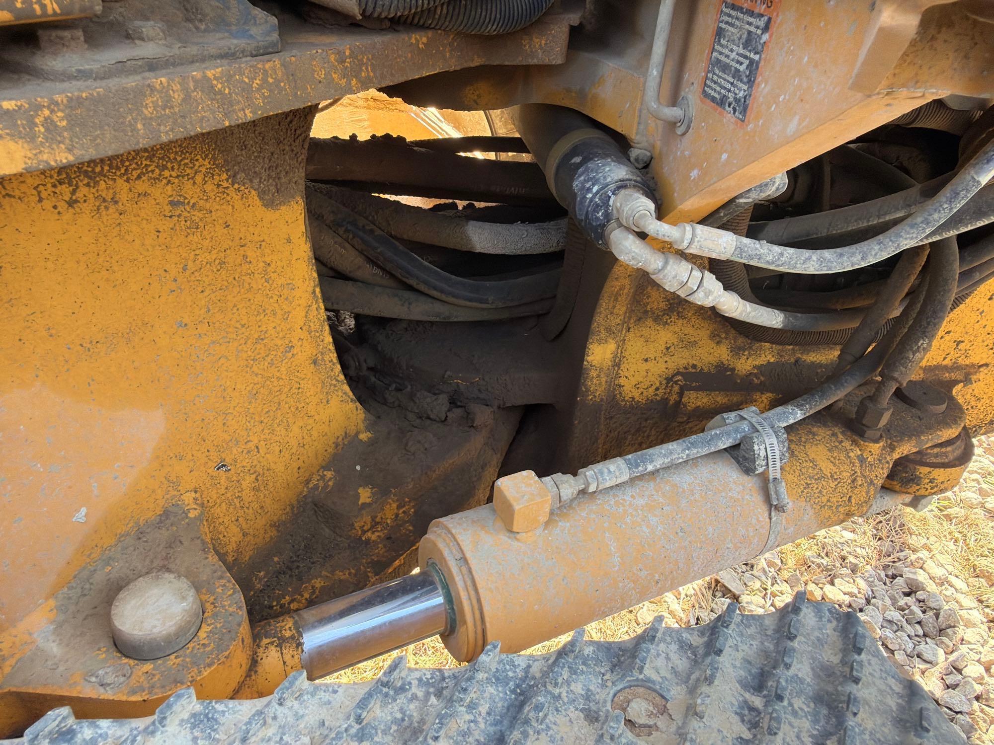 John Deere 672G