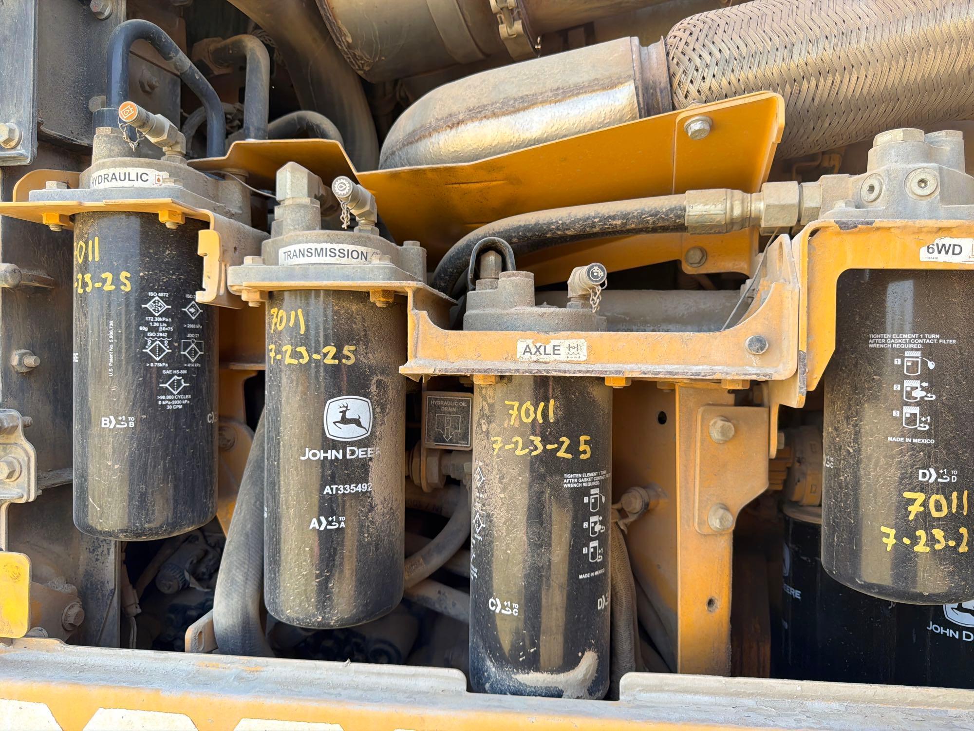 John Deere 672G