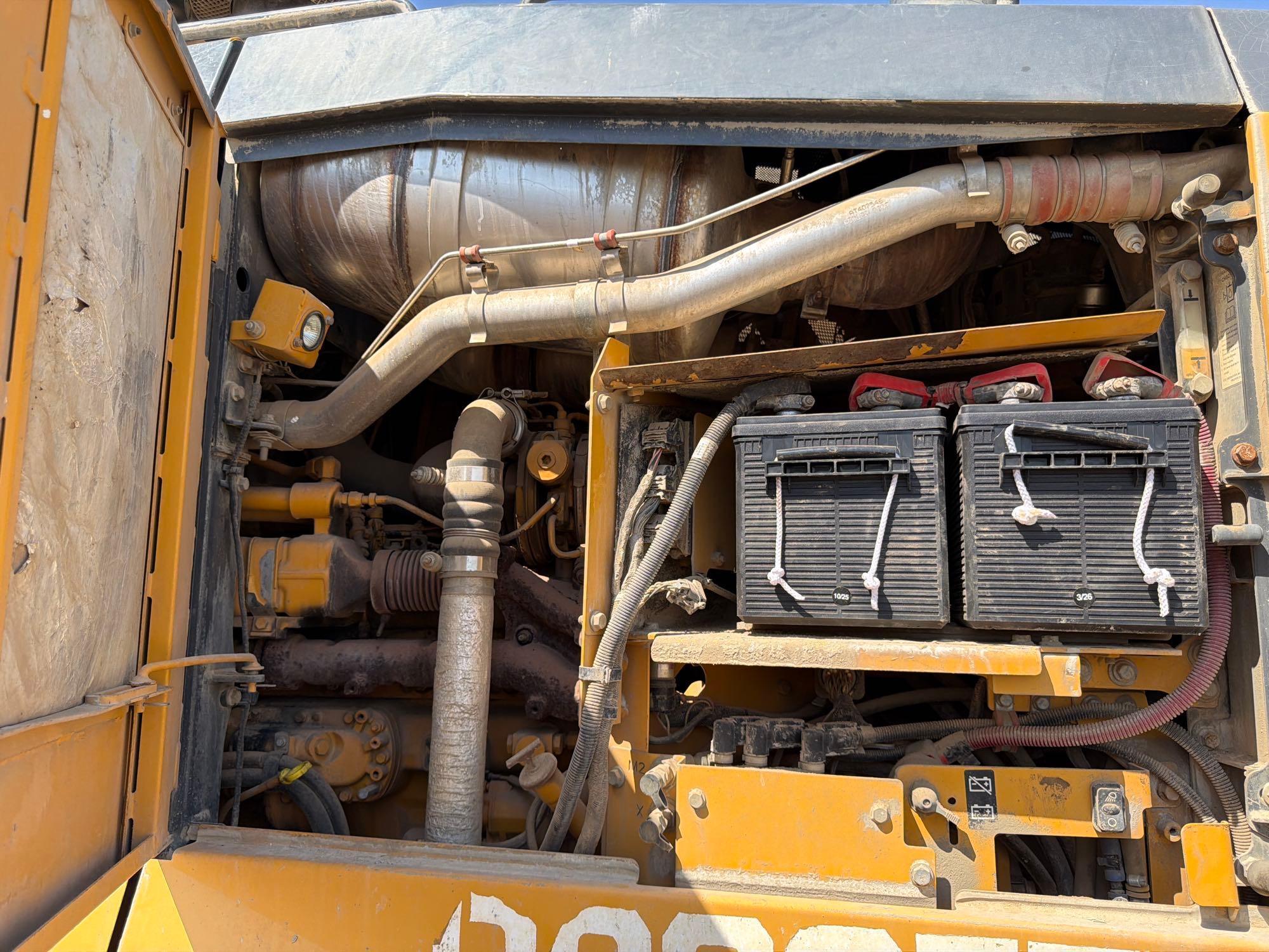 John Deere 672G