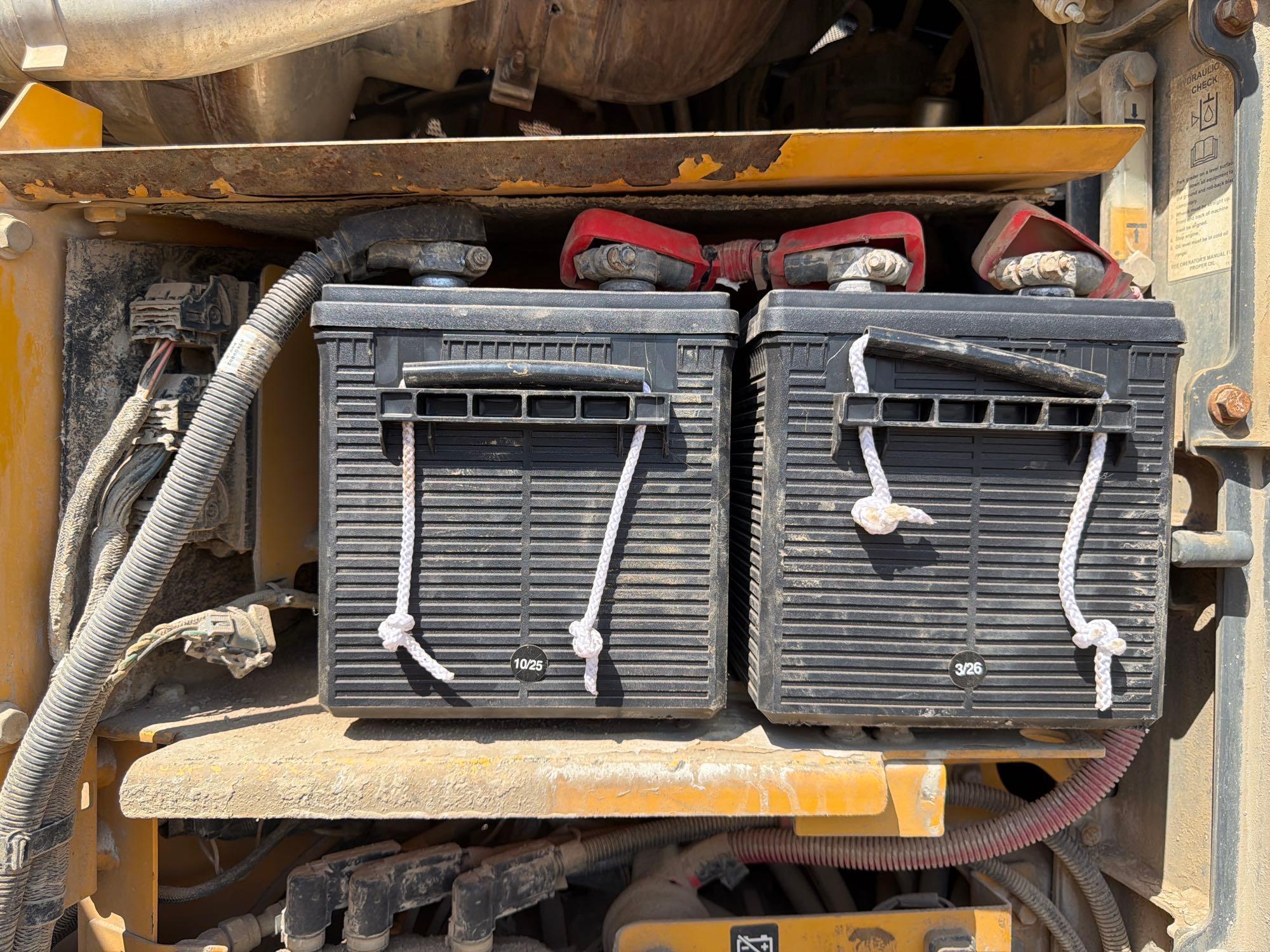 John Deere 672G