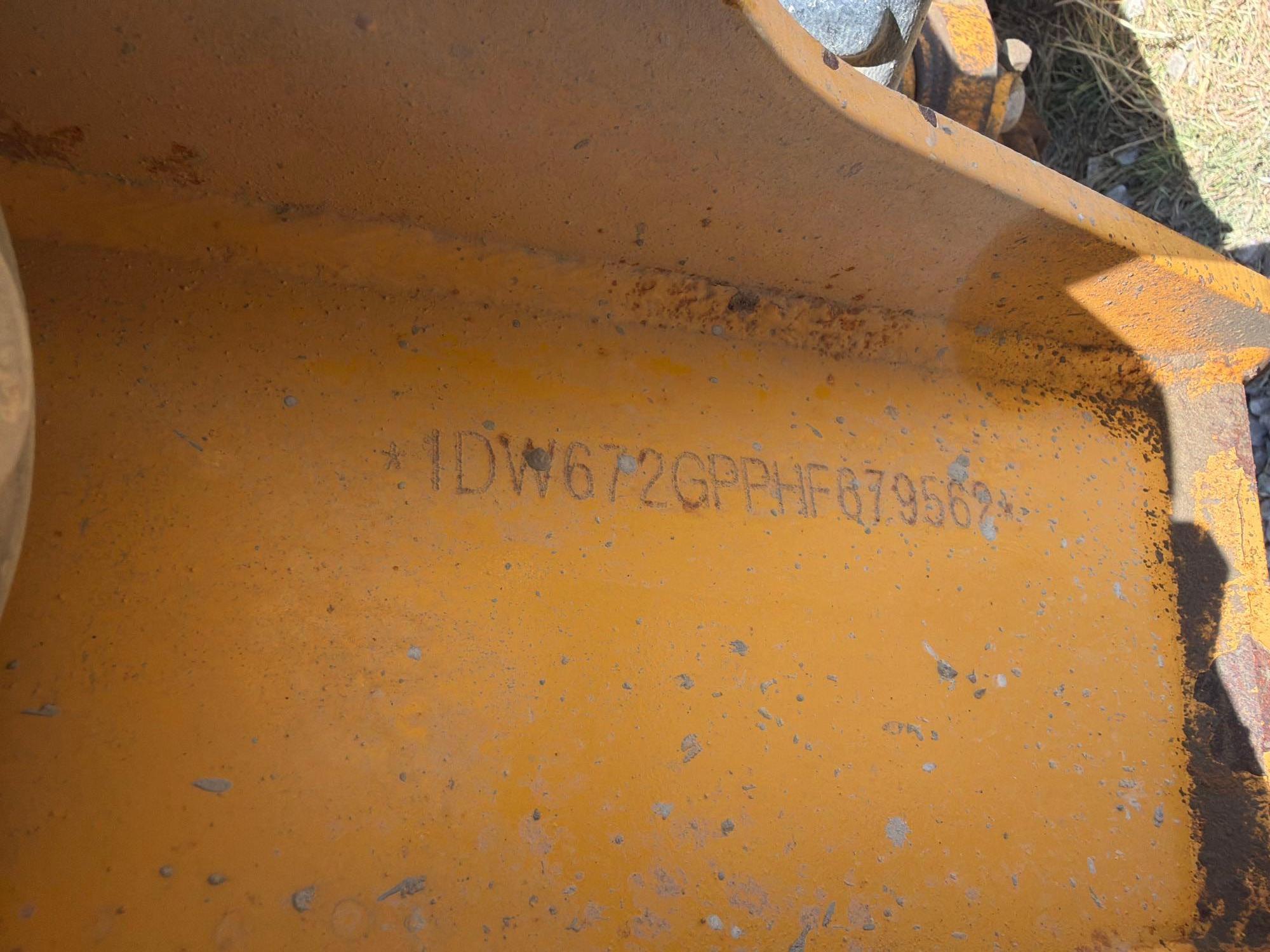 John Deere 672G