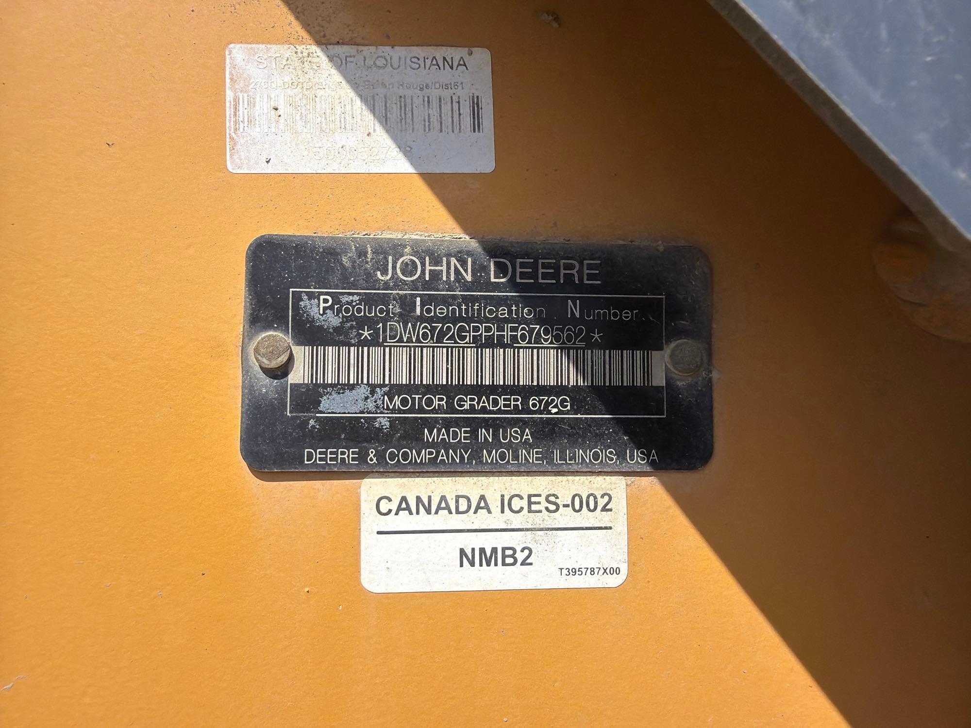 John Deere 672G