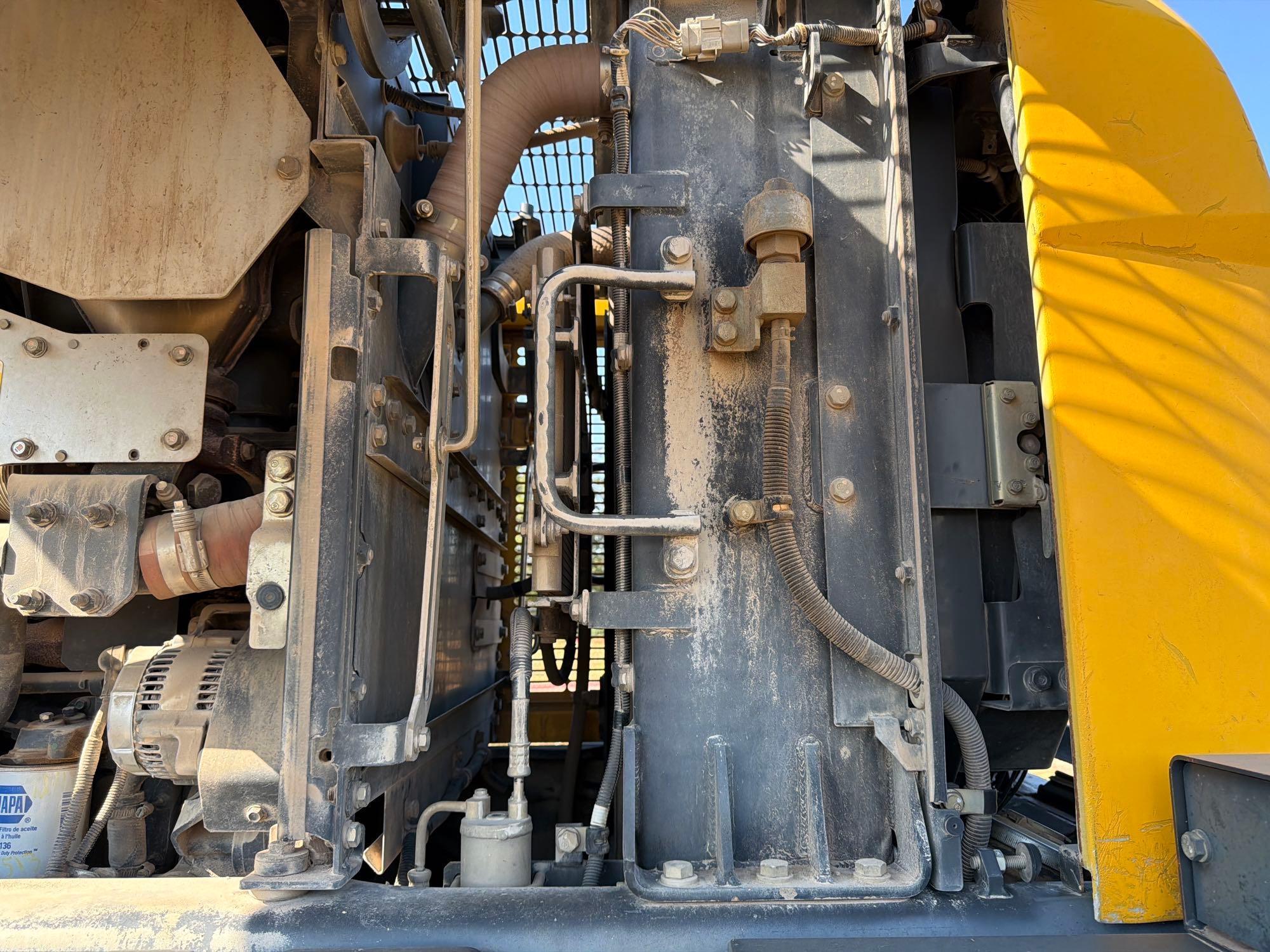 Komatsu WA320-7