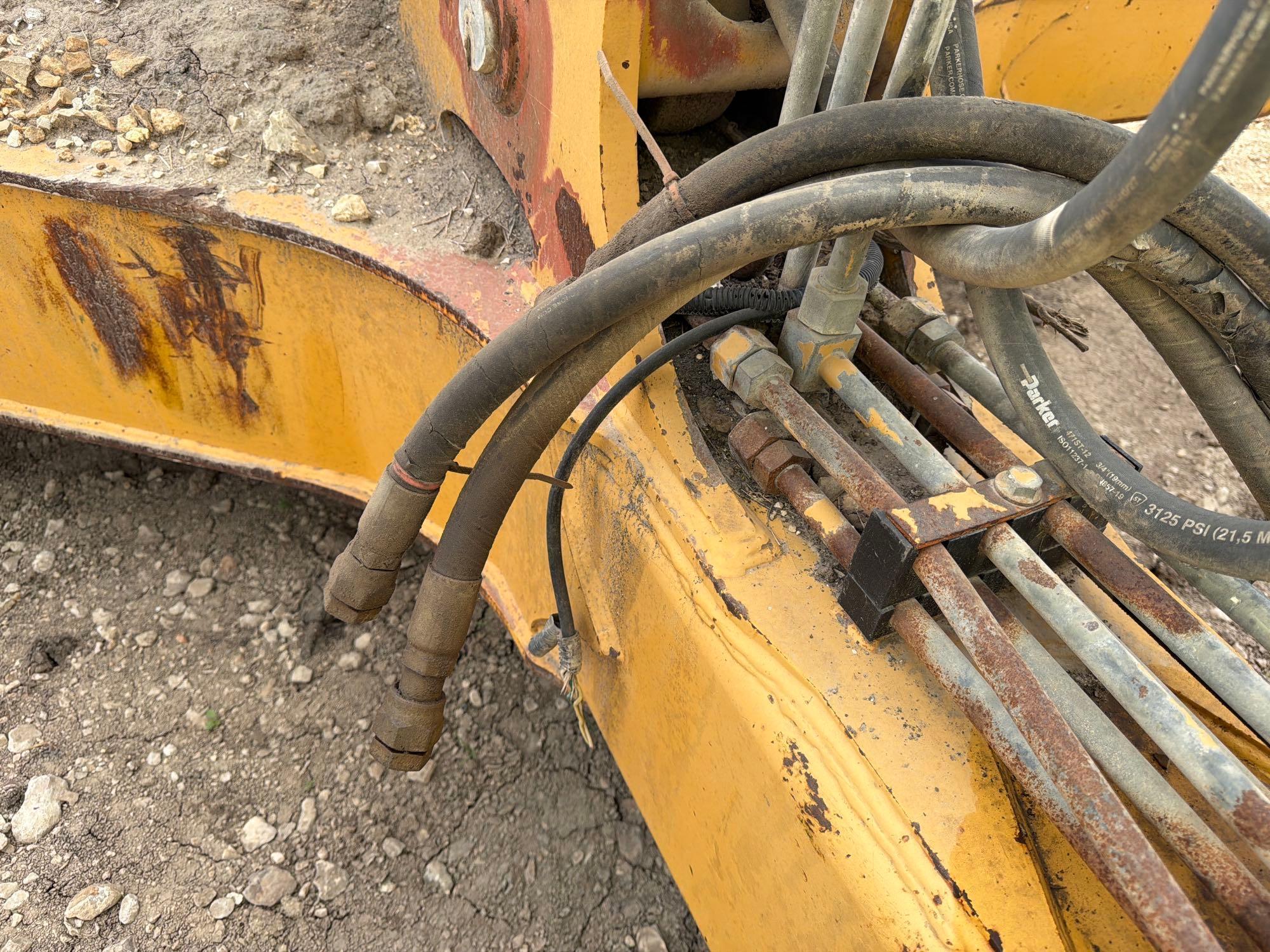 2004 John Deere 1812C