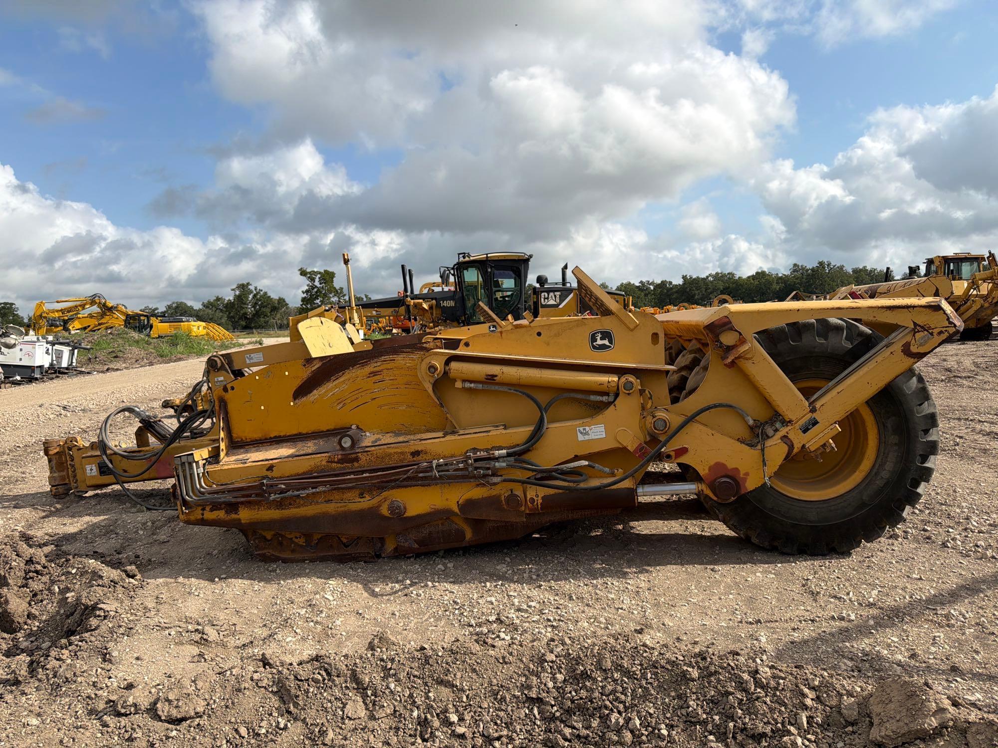 2004 John Deere 1812C