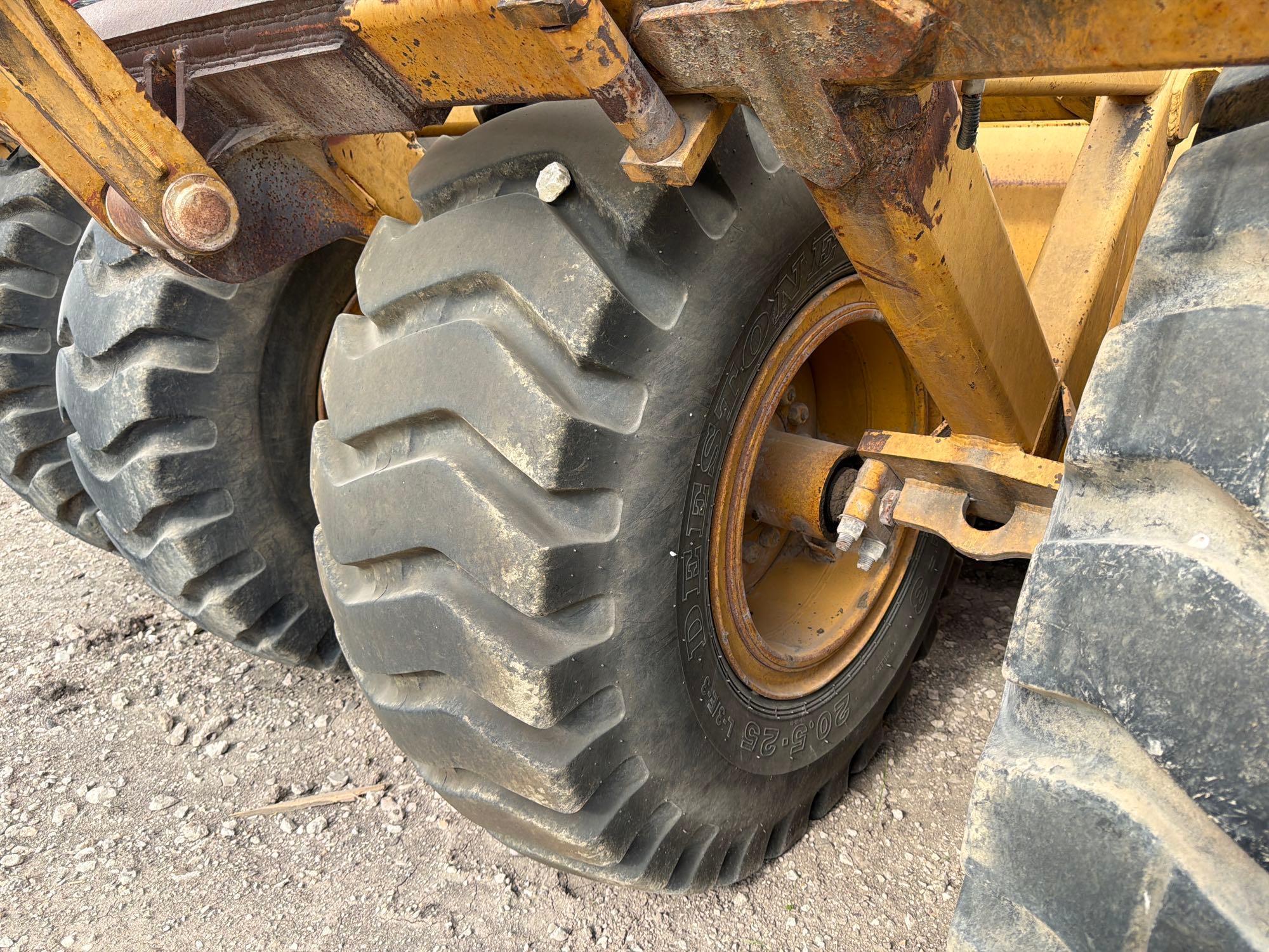2004 John Deere 1812C
