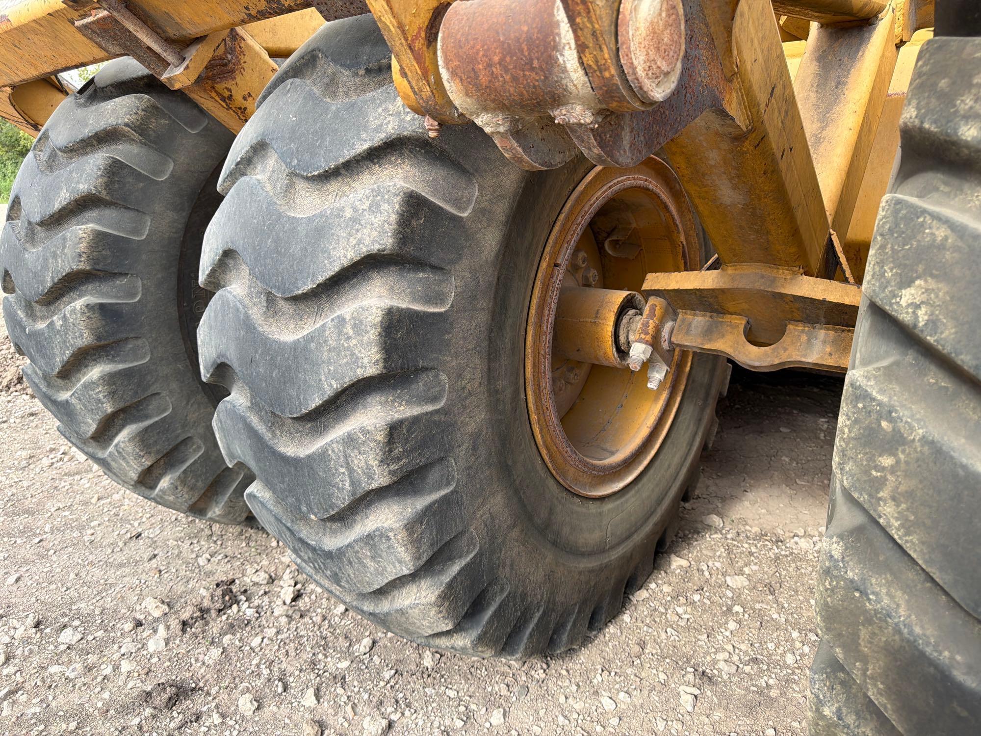 2004 John Deere 1812C
