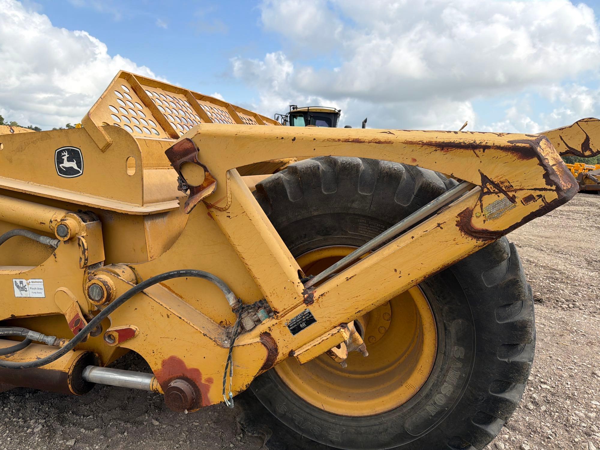 2004 John Deere 1812C