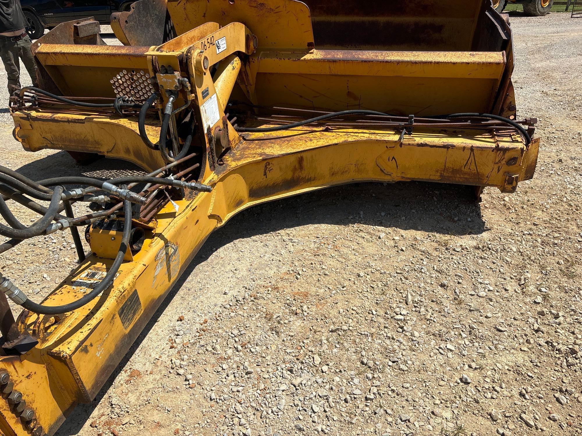 2006 John Deere 1812C