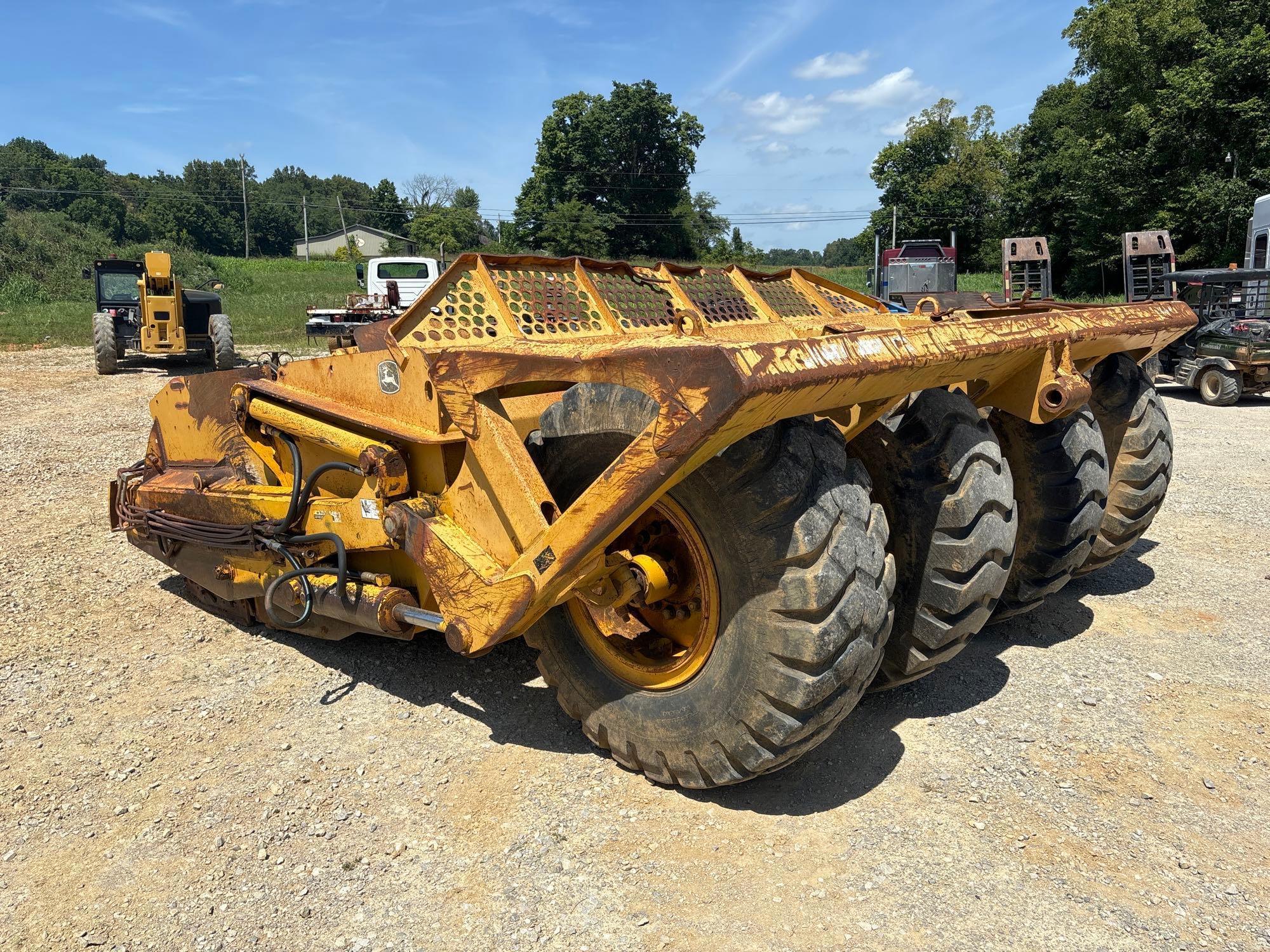 2006 John Deere 1812C