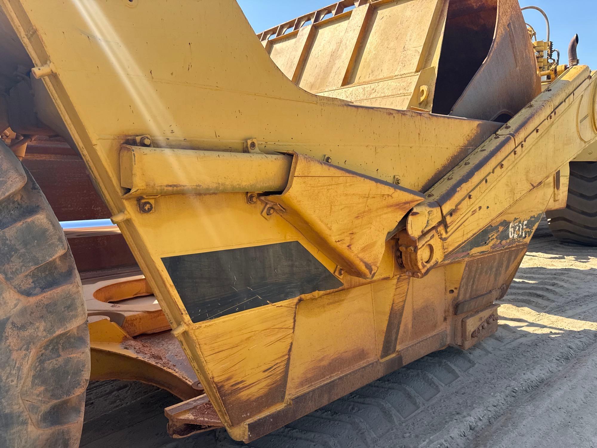 1993 Caterpillar 621E