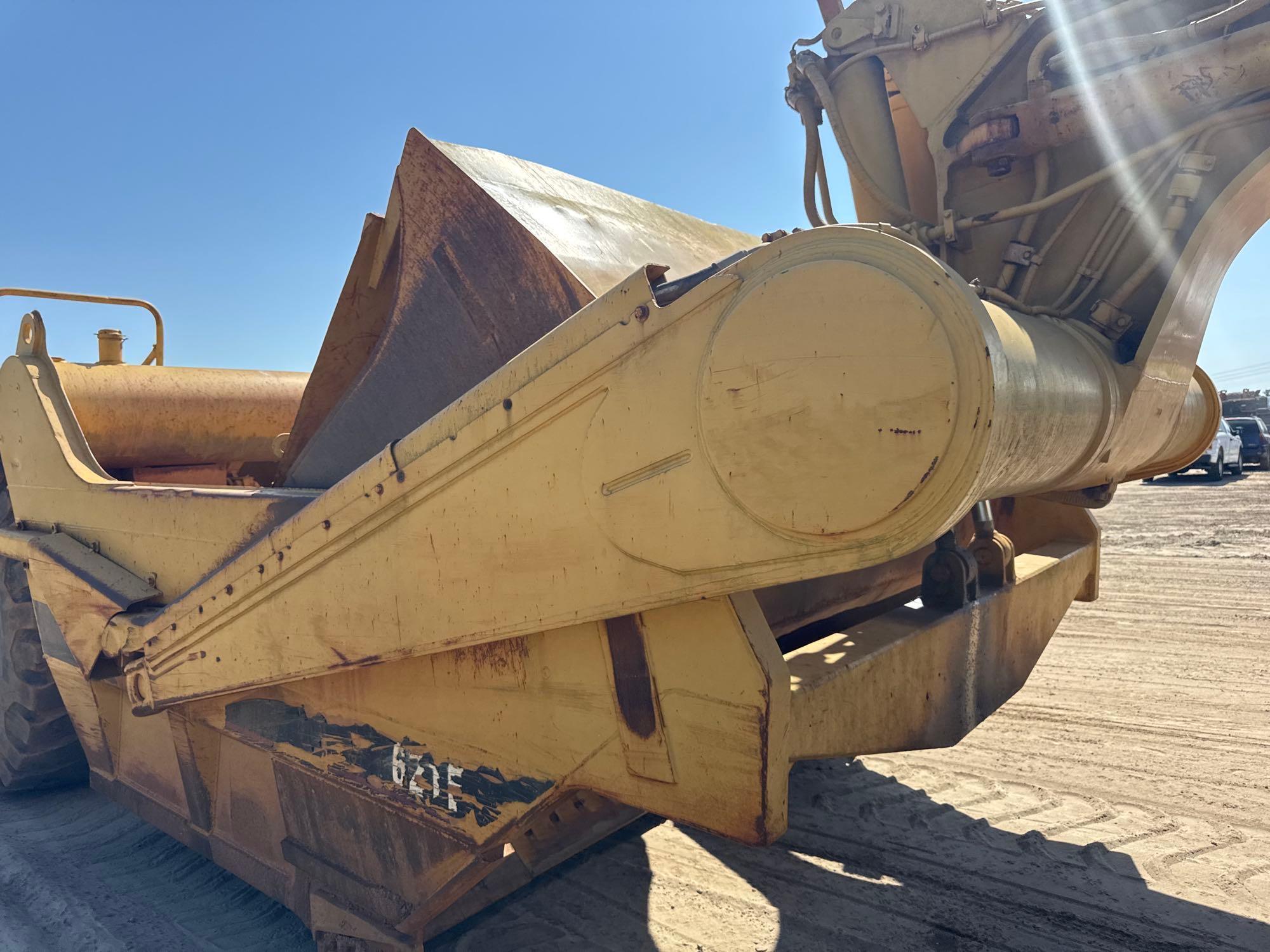 1993 Caterpillar 621E