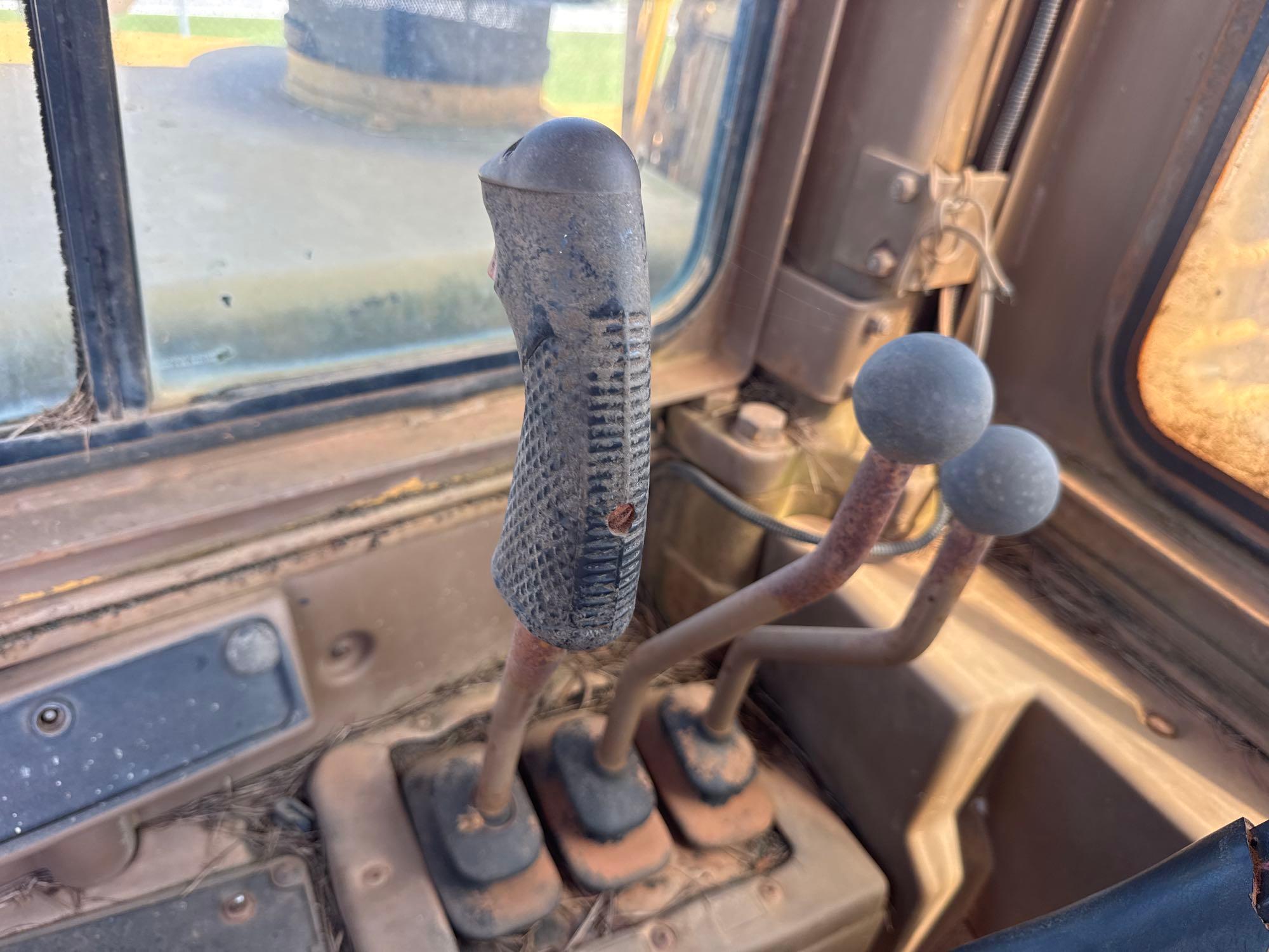 1993 Caterpillar 621E