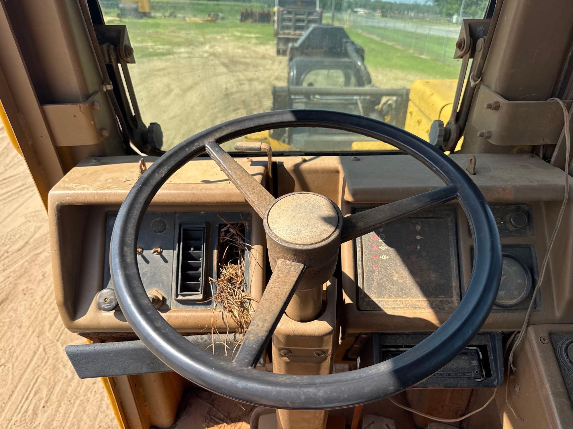 1993 Caterpillar 621E