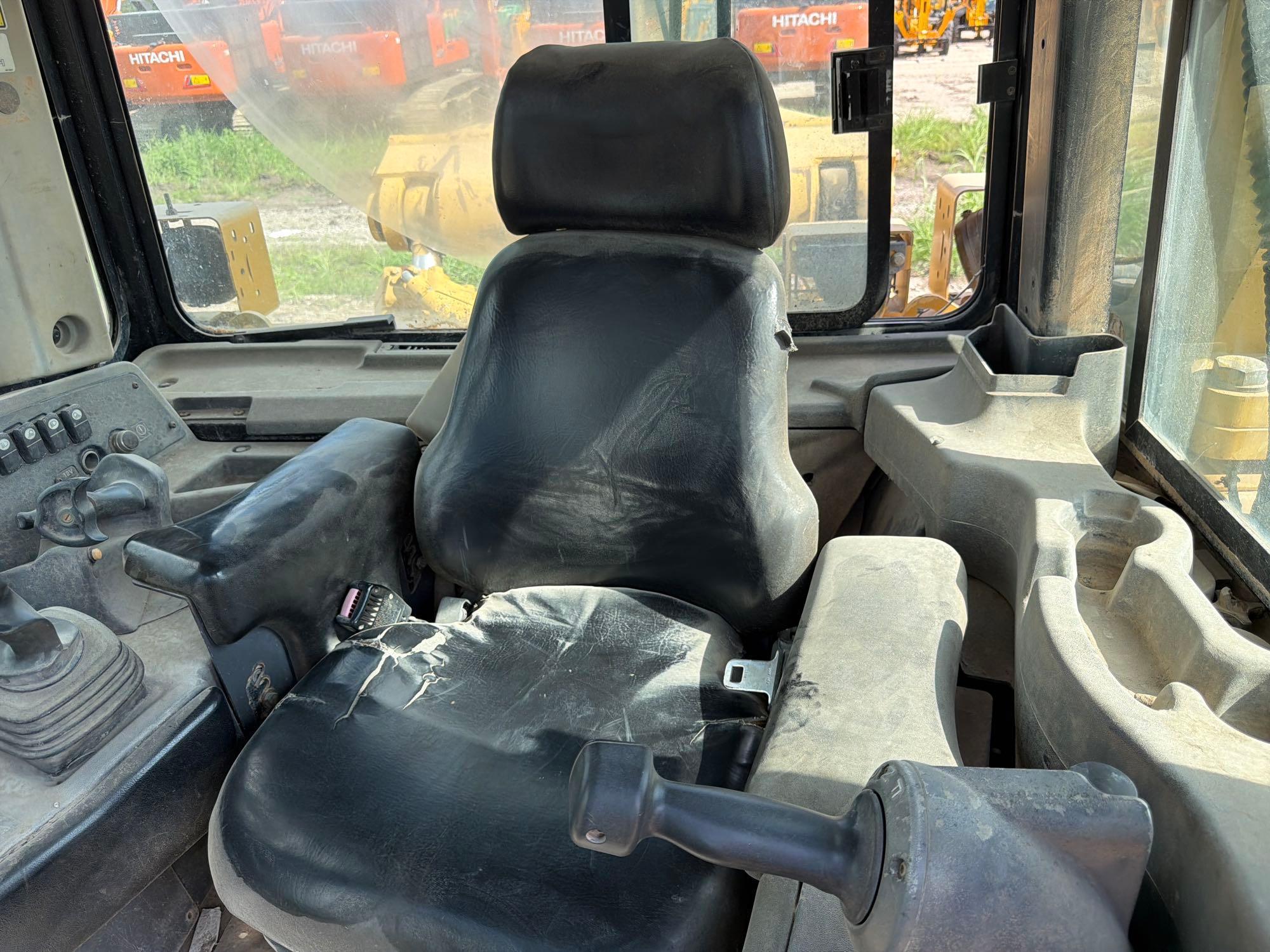 2008 Caterpillar D8T