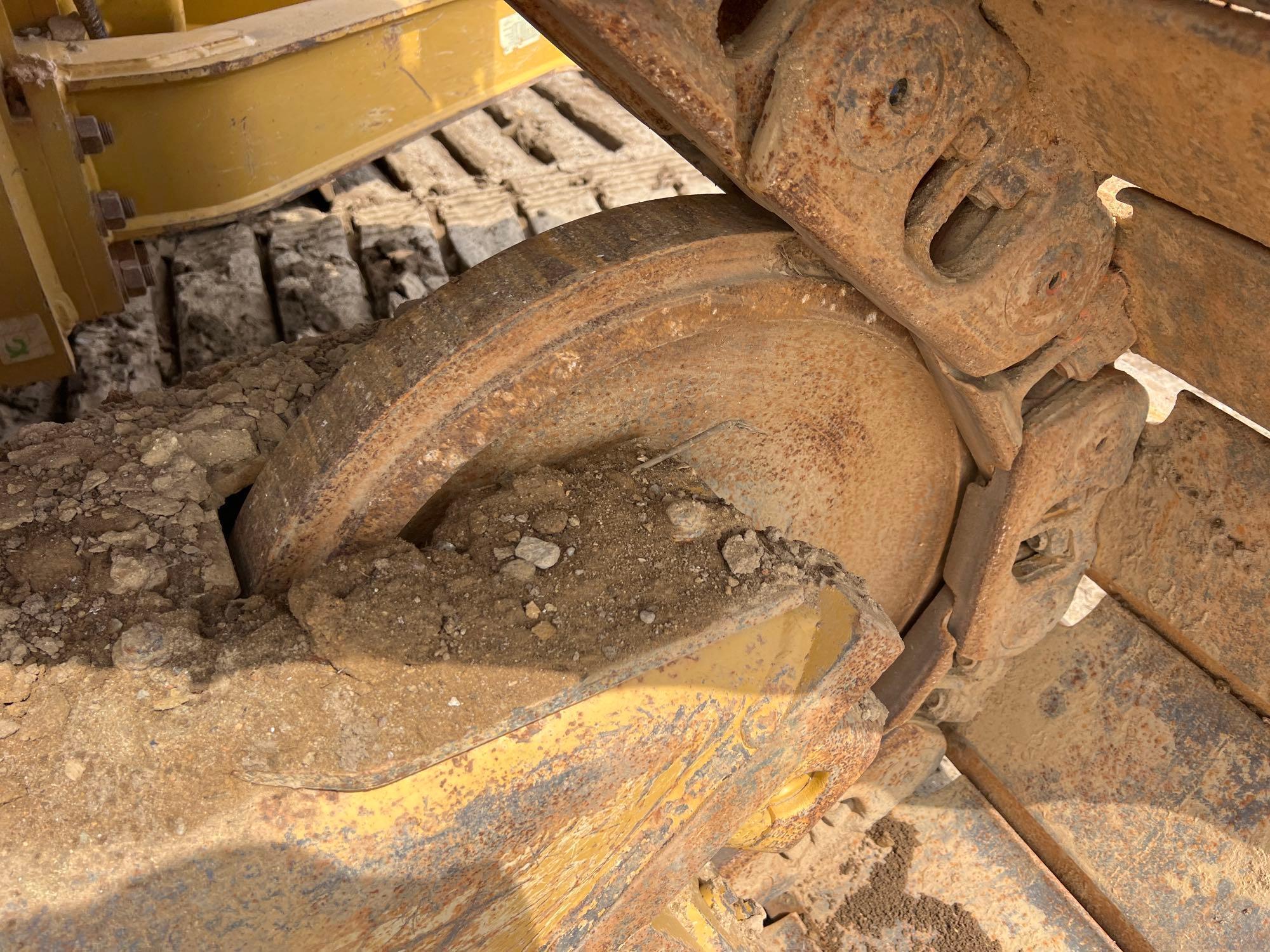 2022 Caterpillar D6T LGP