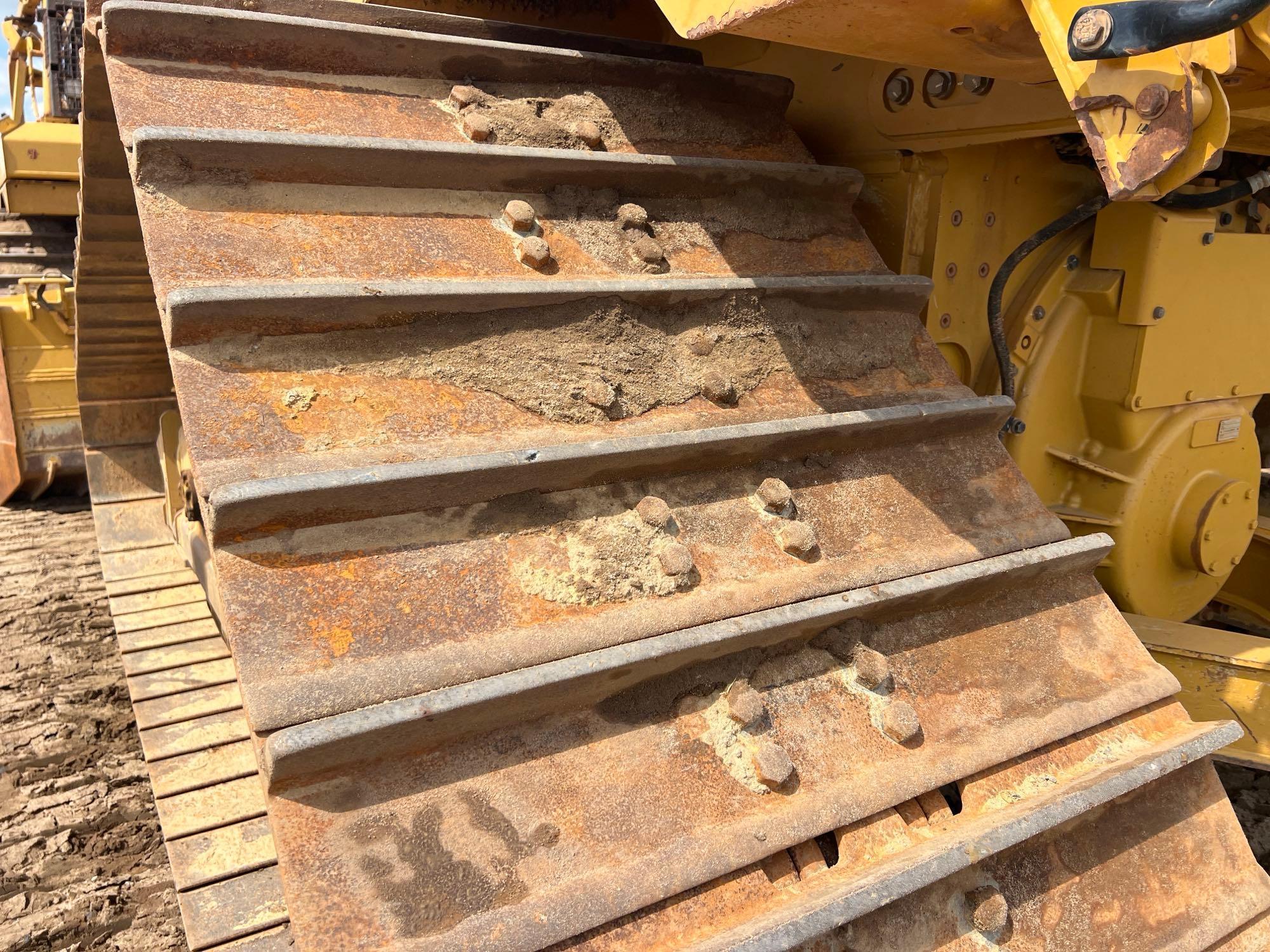 2022 Caterpillar D6T LGP