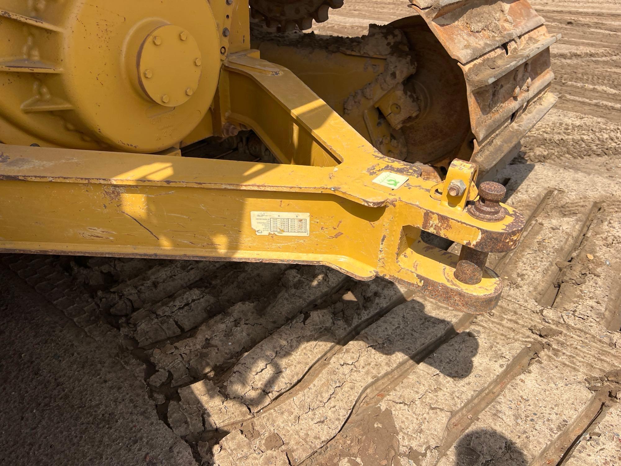 2022 Caterpillar D6T LGP