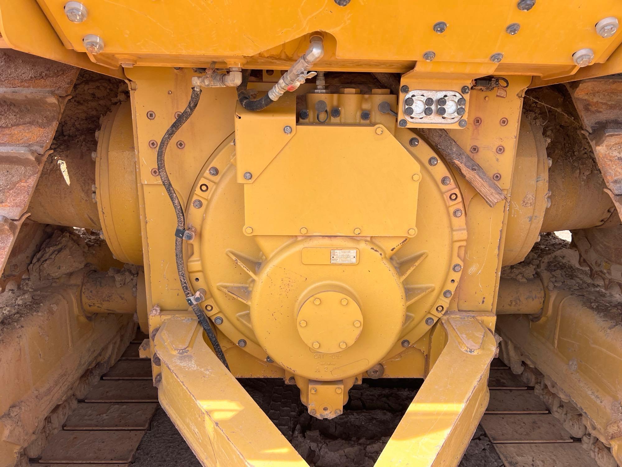 2022 Caterpillar D6T LGP