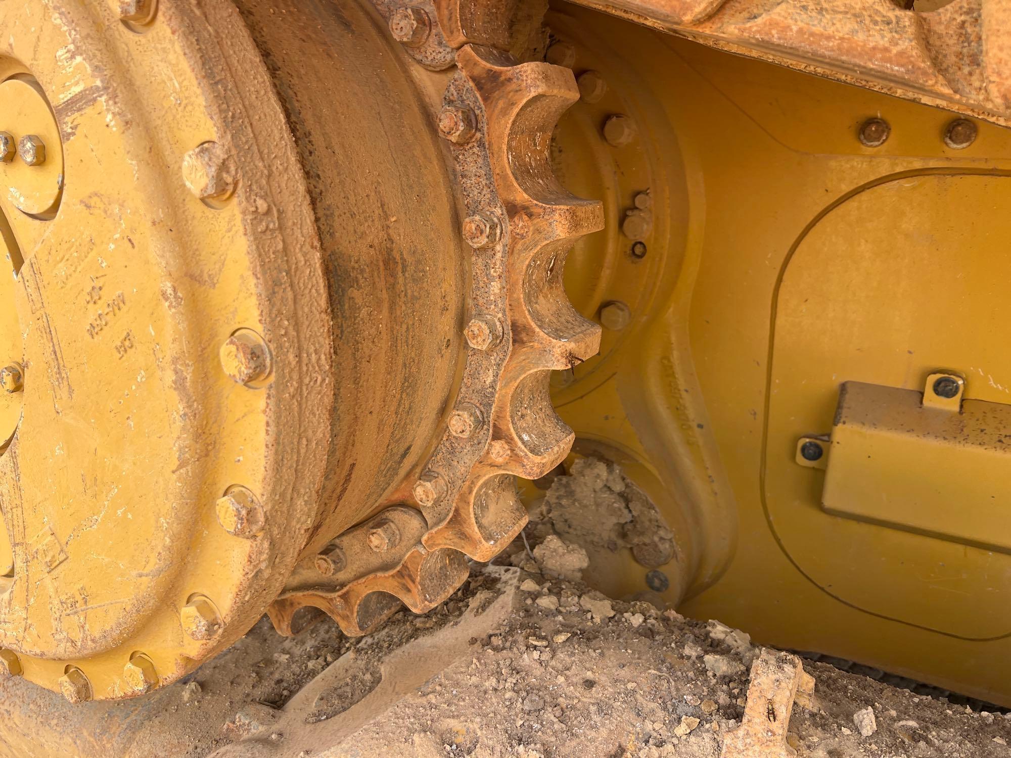 2022 Caterpillar D6T LGP