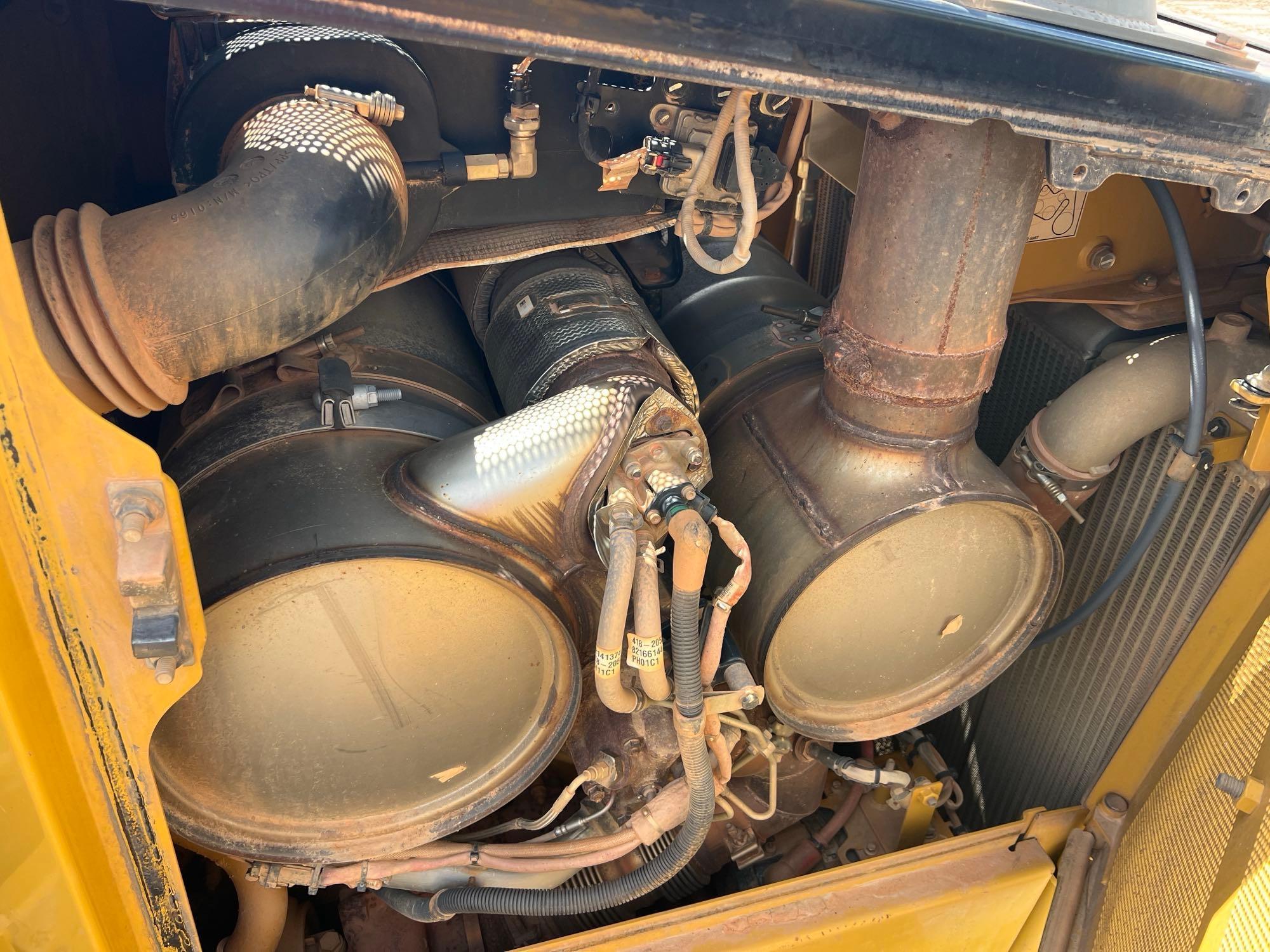 2022 Caterpillar D6T LGP
