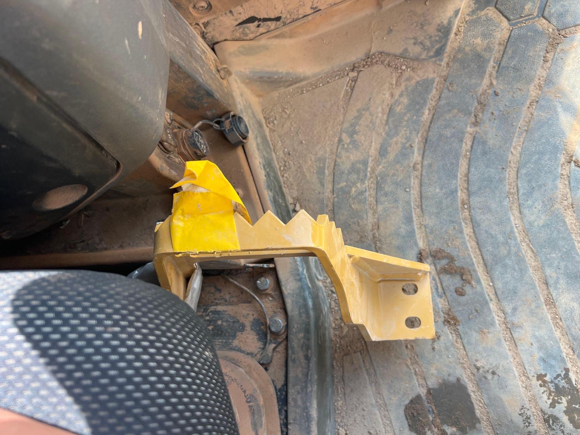 2022 Caterpillar D6T LGP
