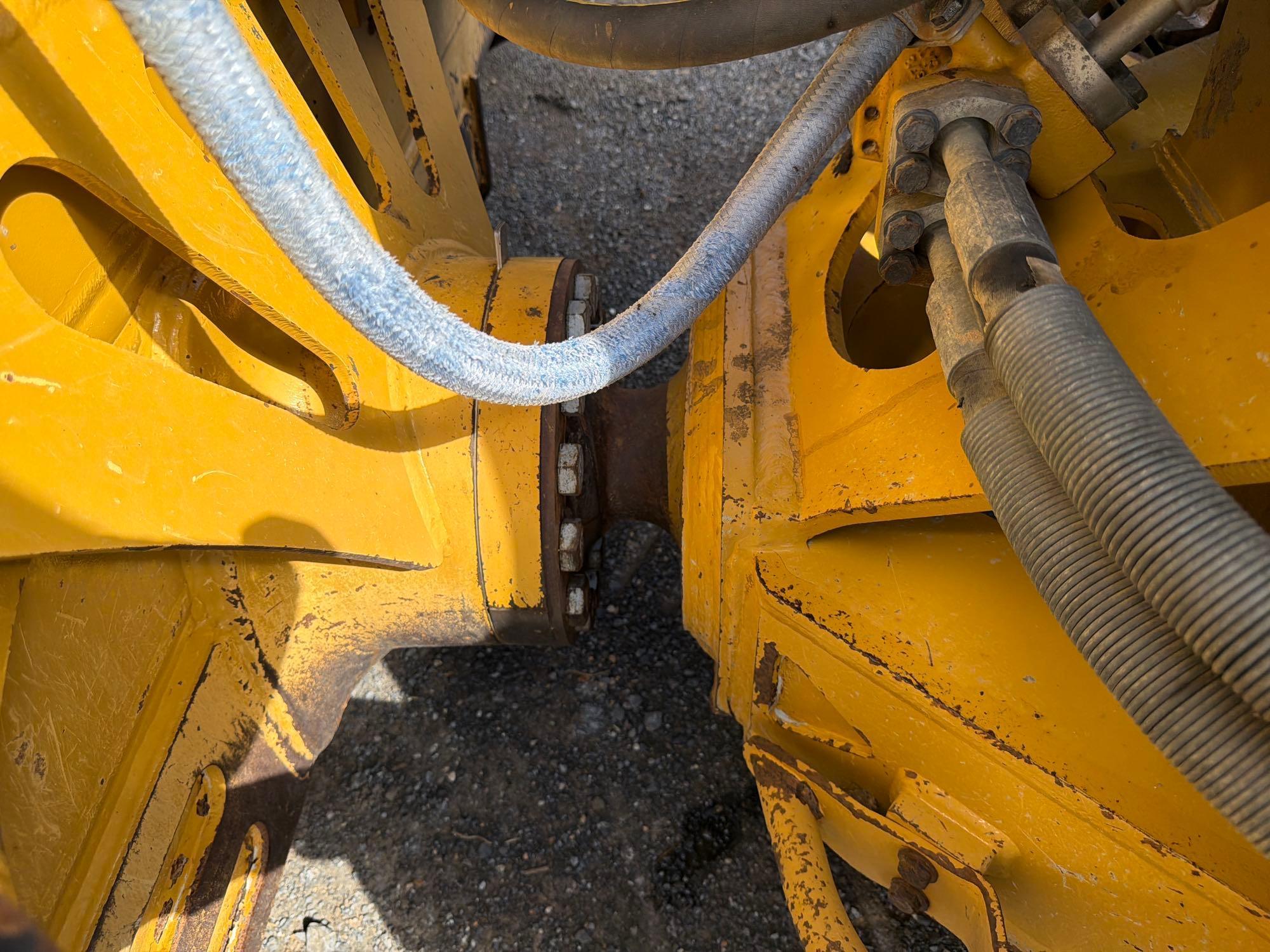 2019 Caterpillar D6T LGP