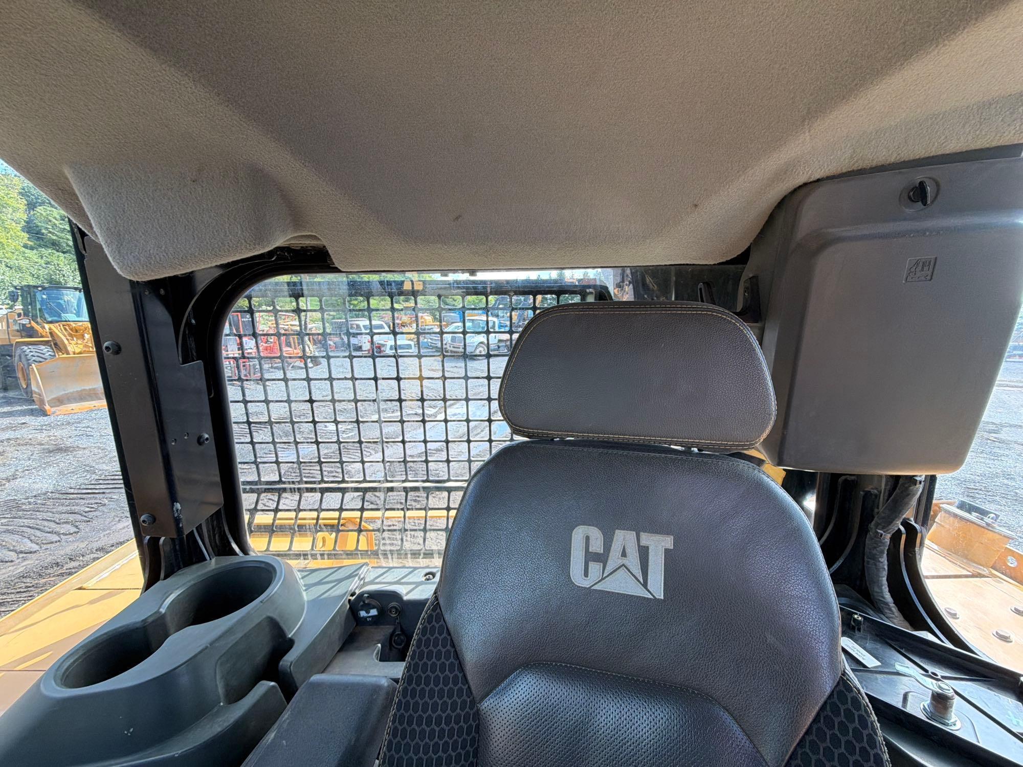 2019 Caterpillar D6T LGP