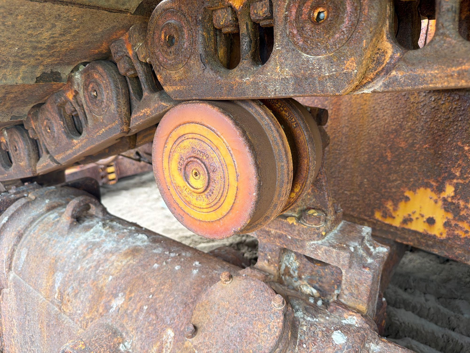 Caterpillar D6T