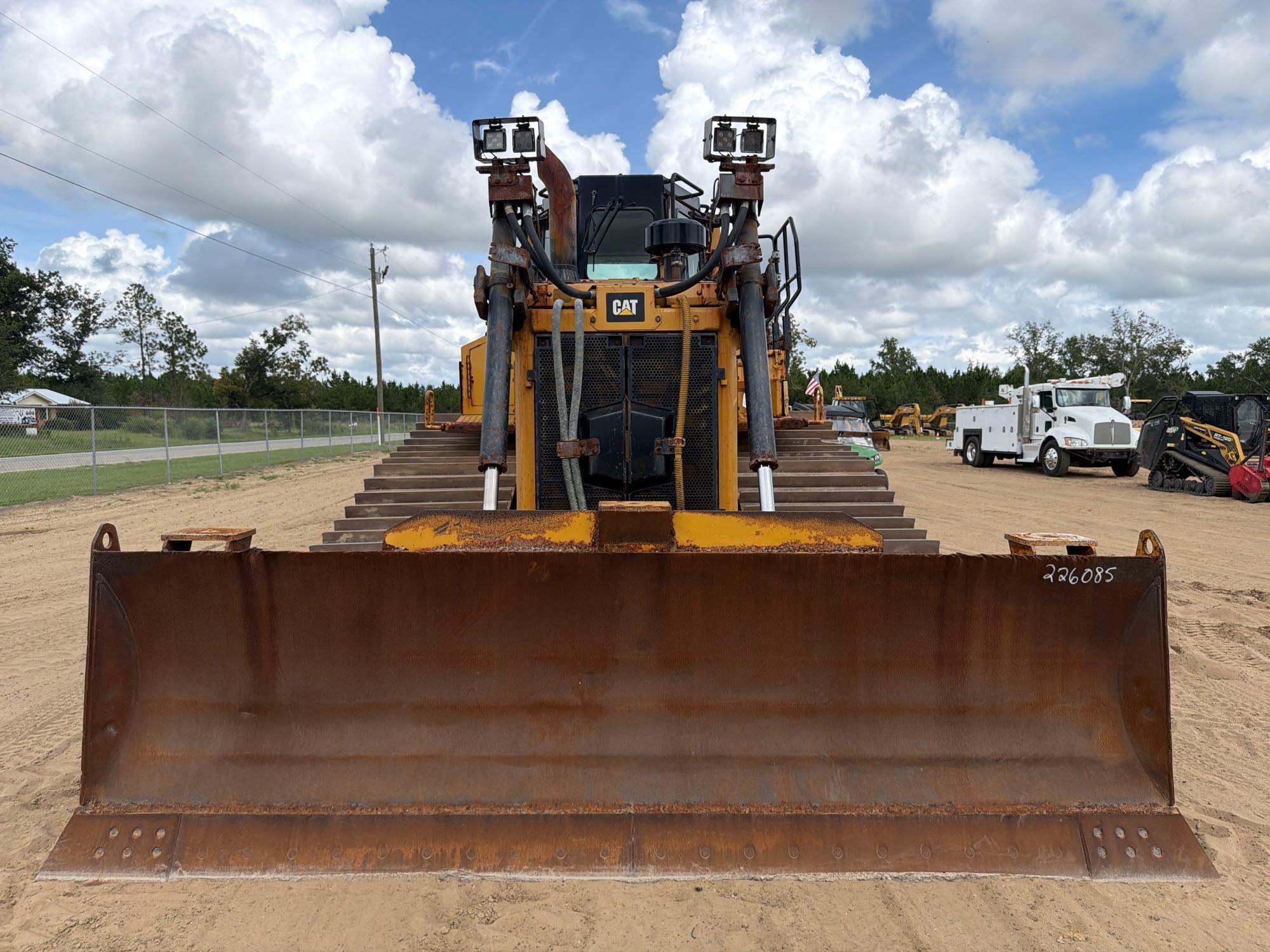 Caterpillar D6T