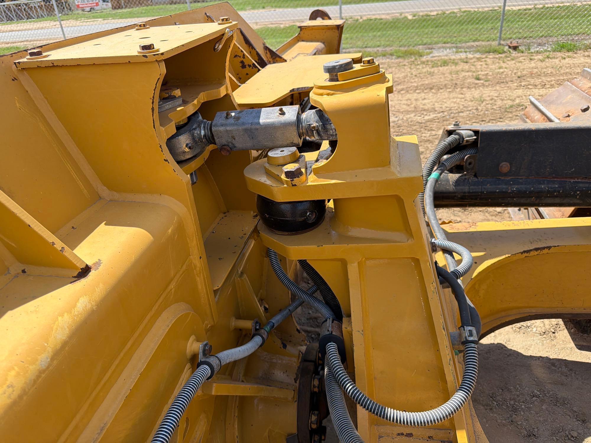 2016 Caterpillar D6N LGP